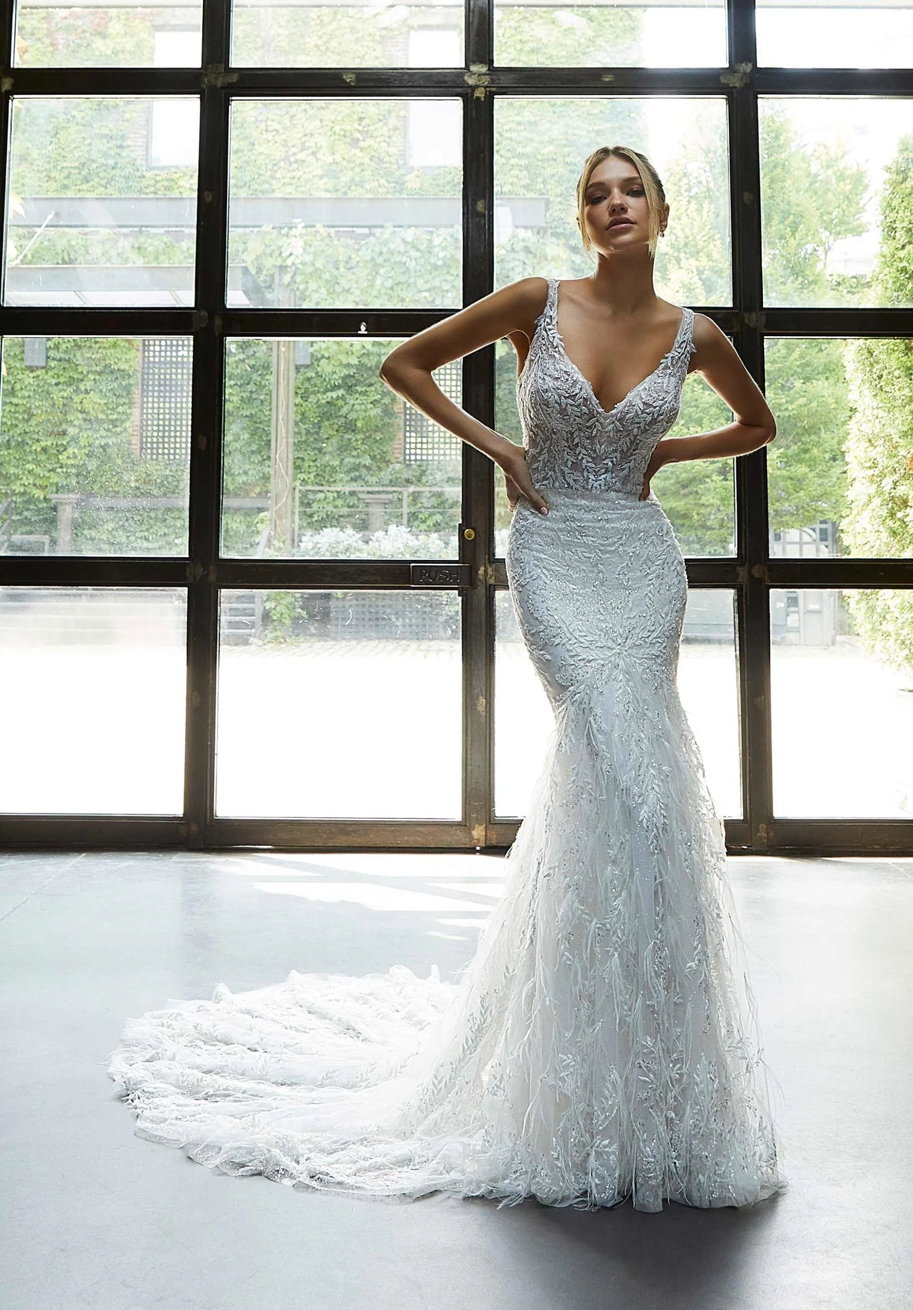 Hera Wedding Dress - Image 3