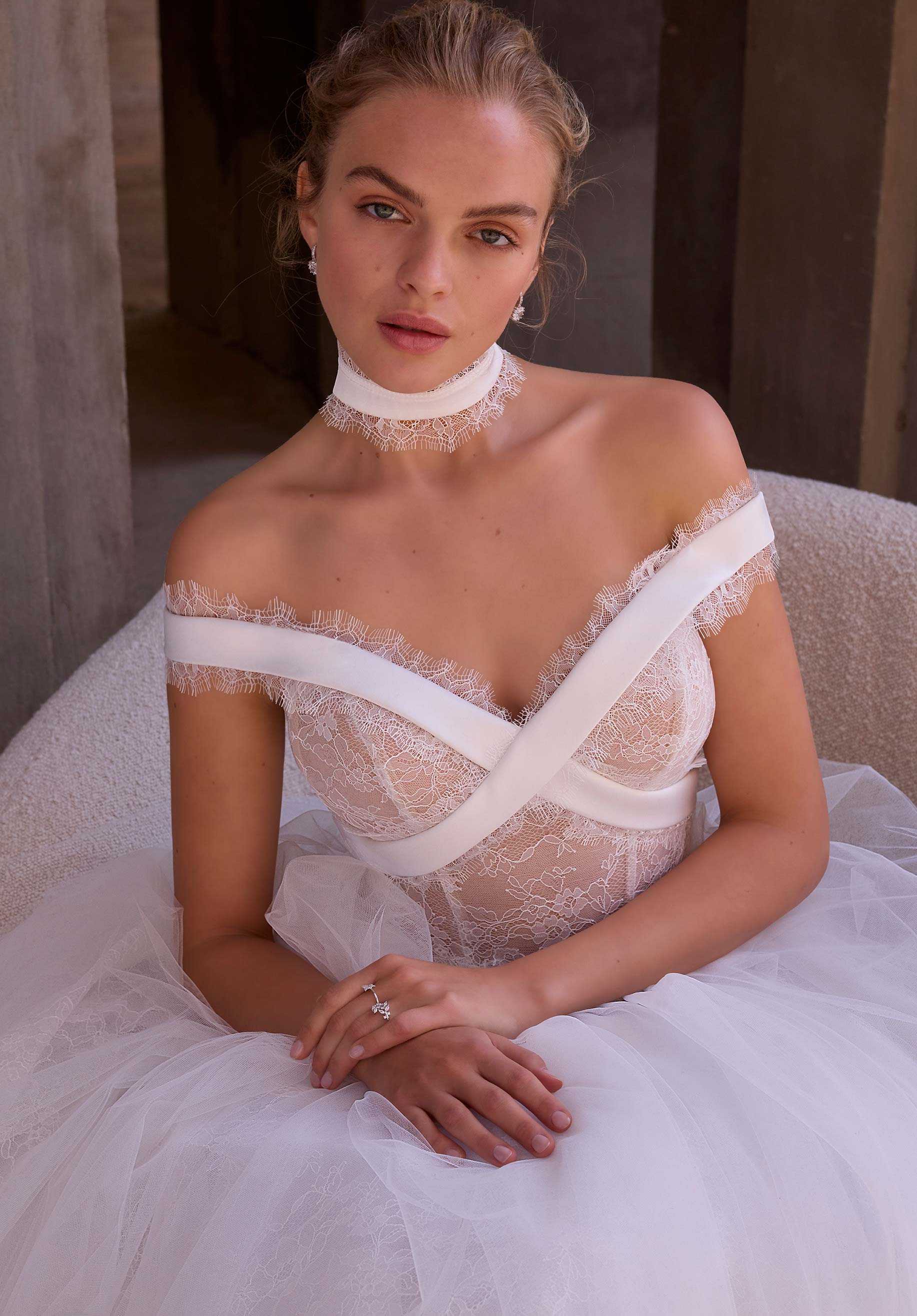 Ianthe Wedding Dress - Image 2