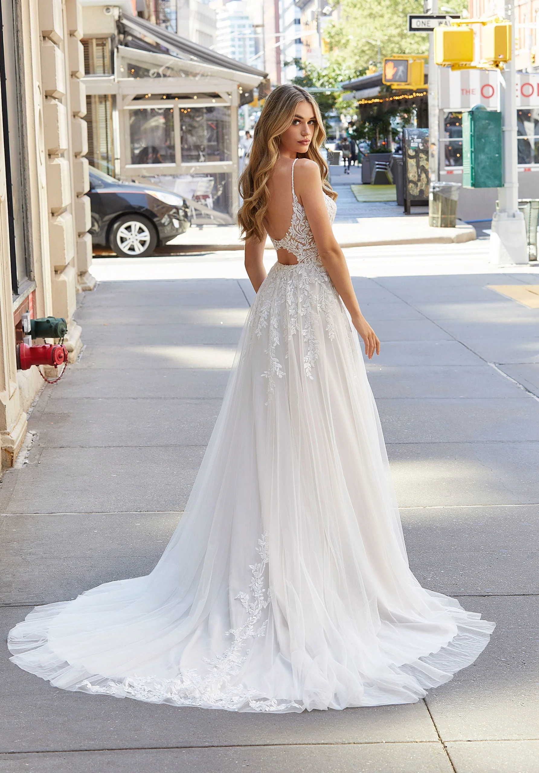 Jennifer Wedding Dress - Image 5