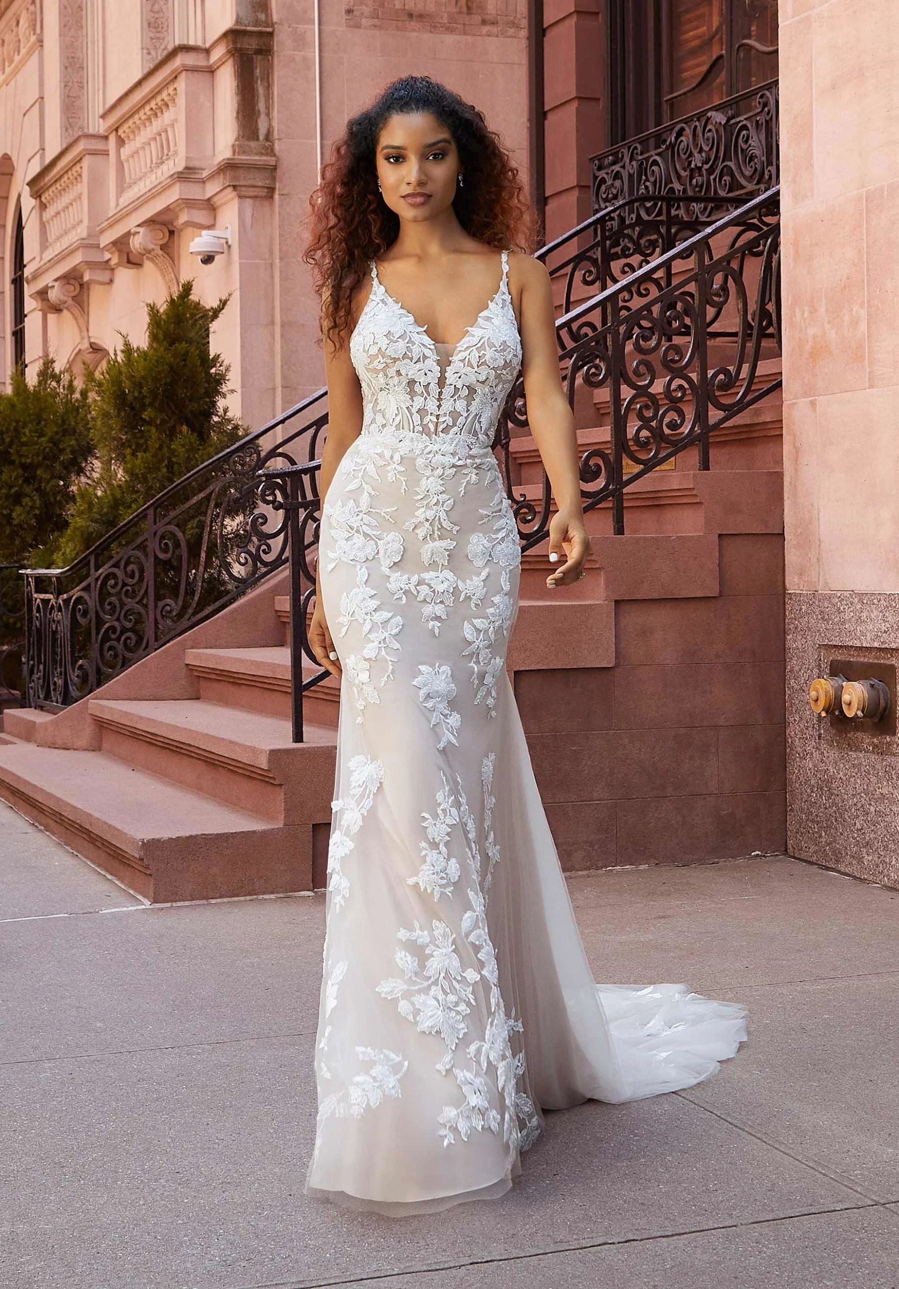 Jill Wedding Dress - Image 3