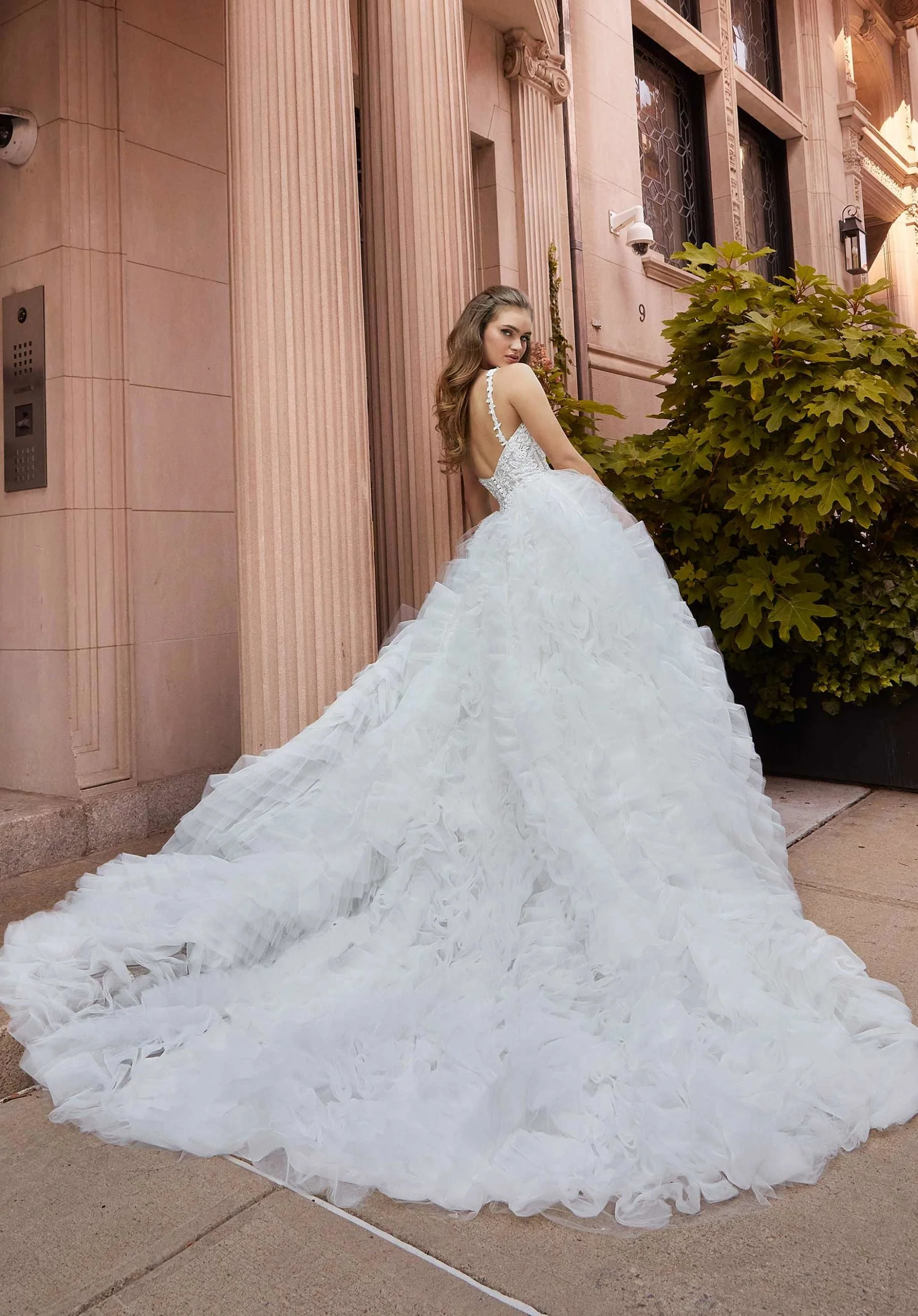 Juanita Wedding Dress - Image 5