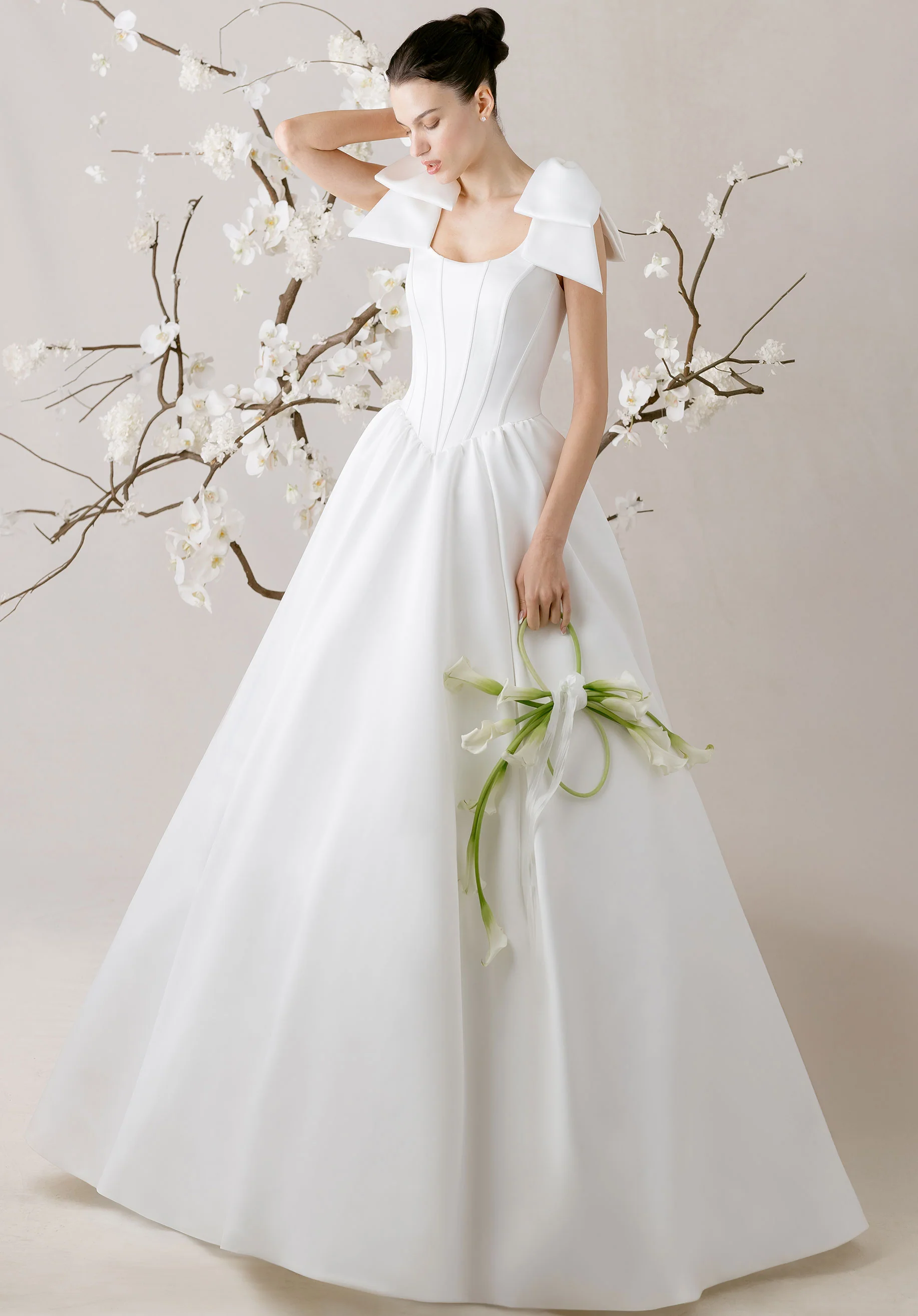 Kitri Wedding Dress - Image 3