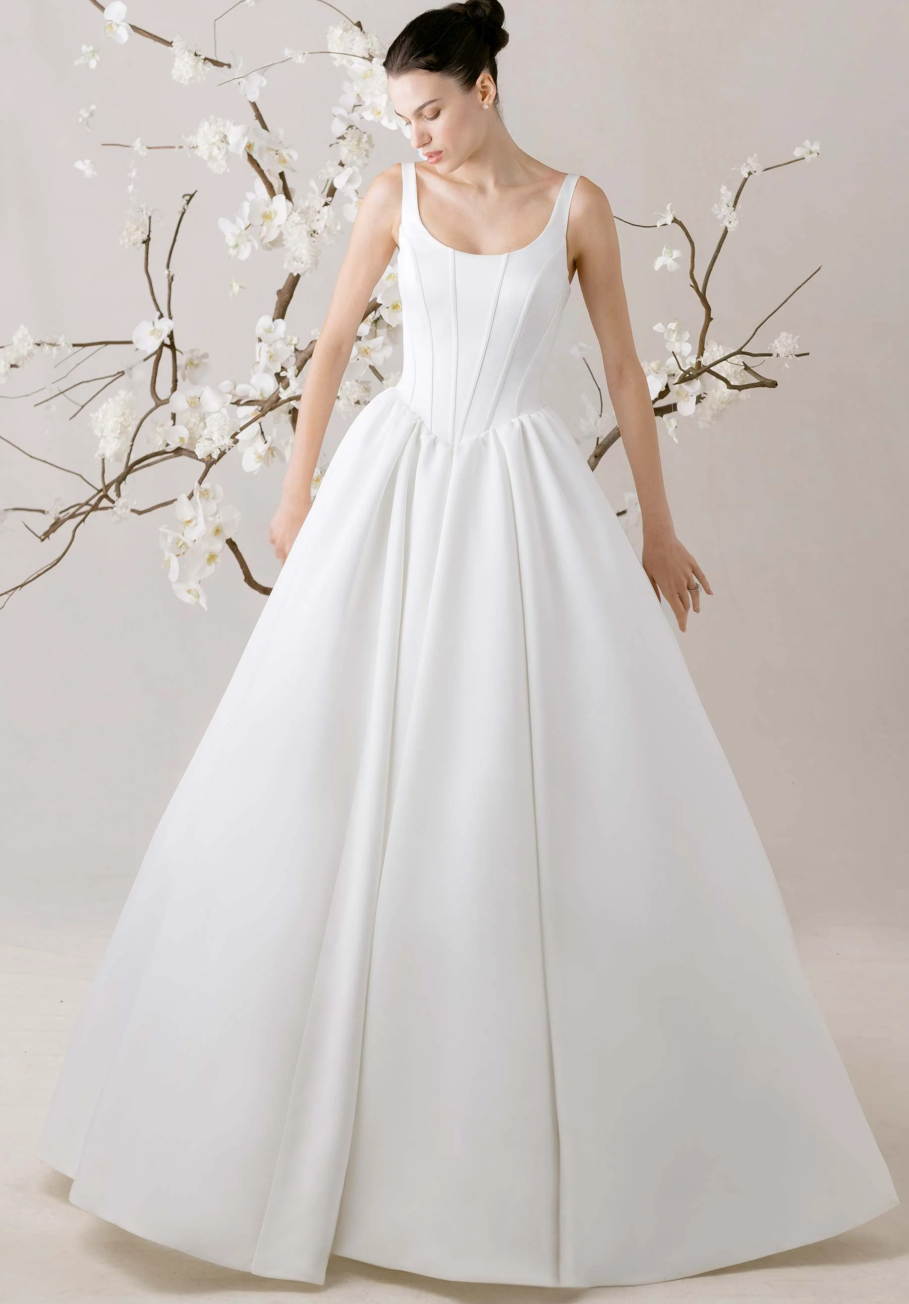Kitri Wedding Dress - Image 5