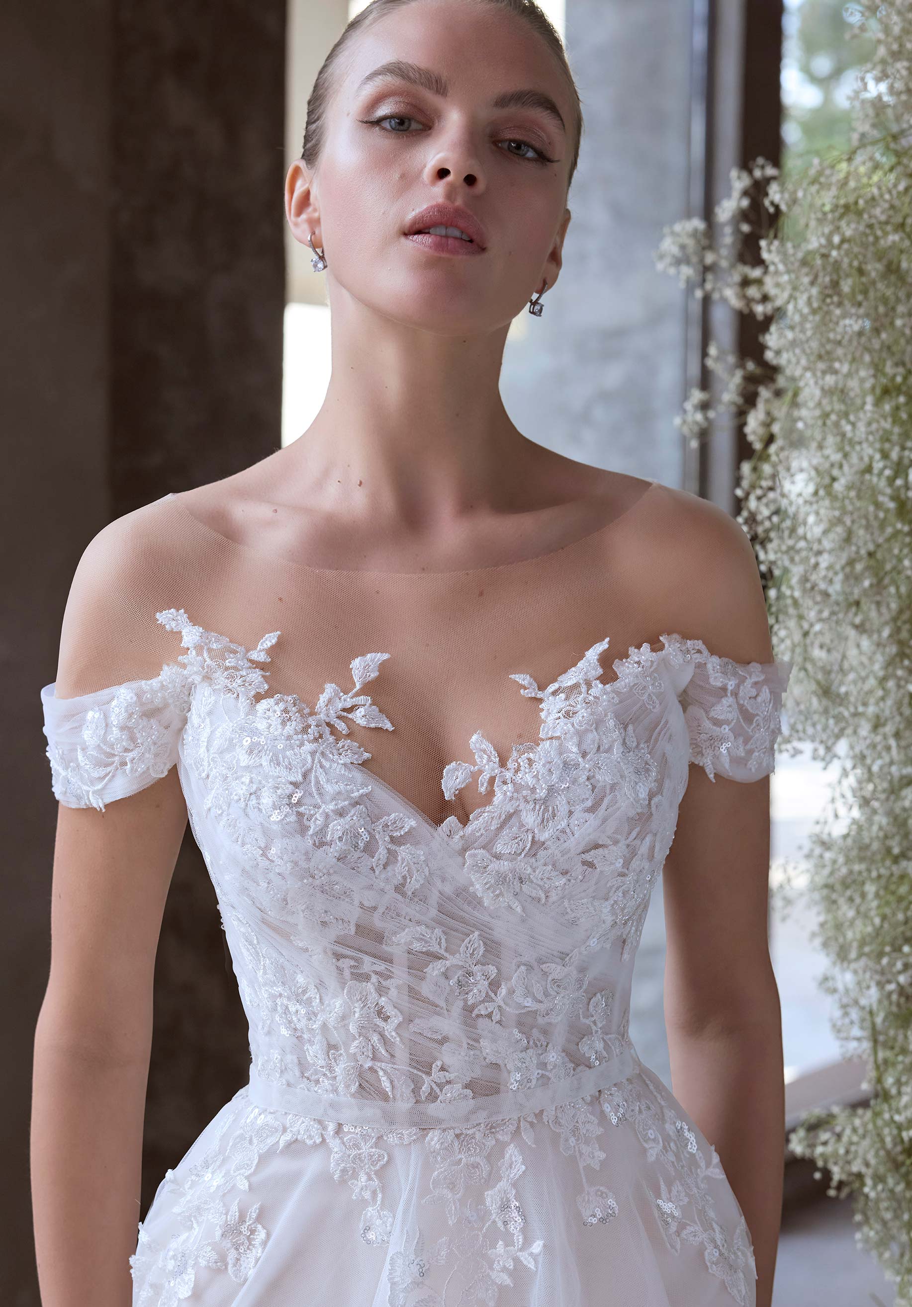 Kyra Wedding Dress - Image 3