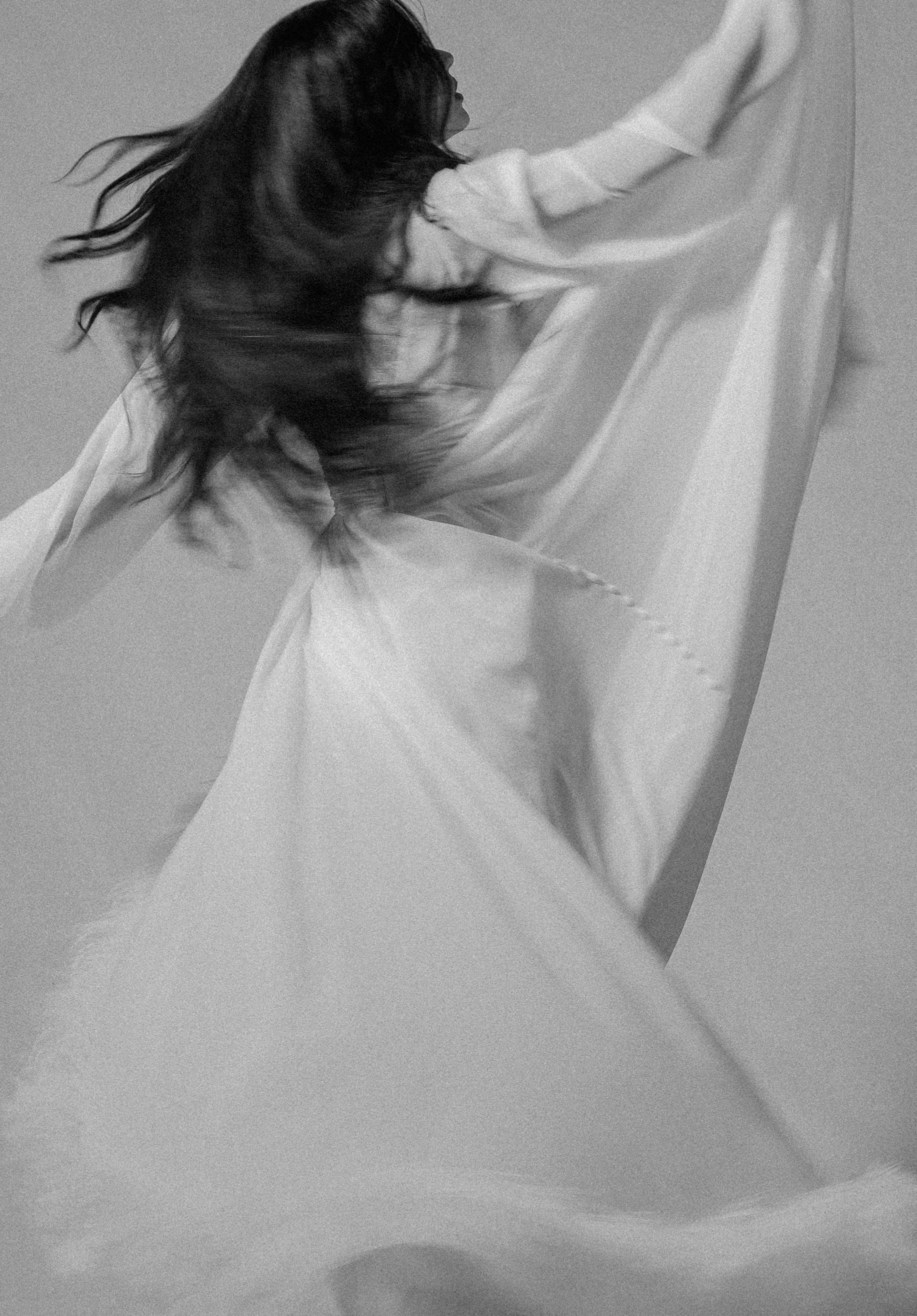 Larkspur Wedding Dress - Image 3