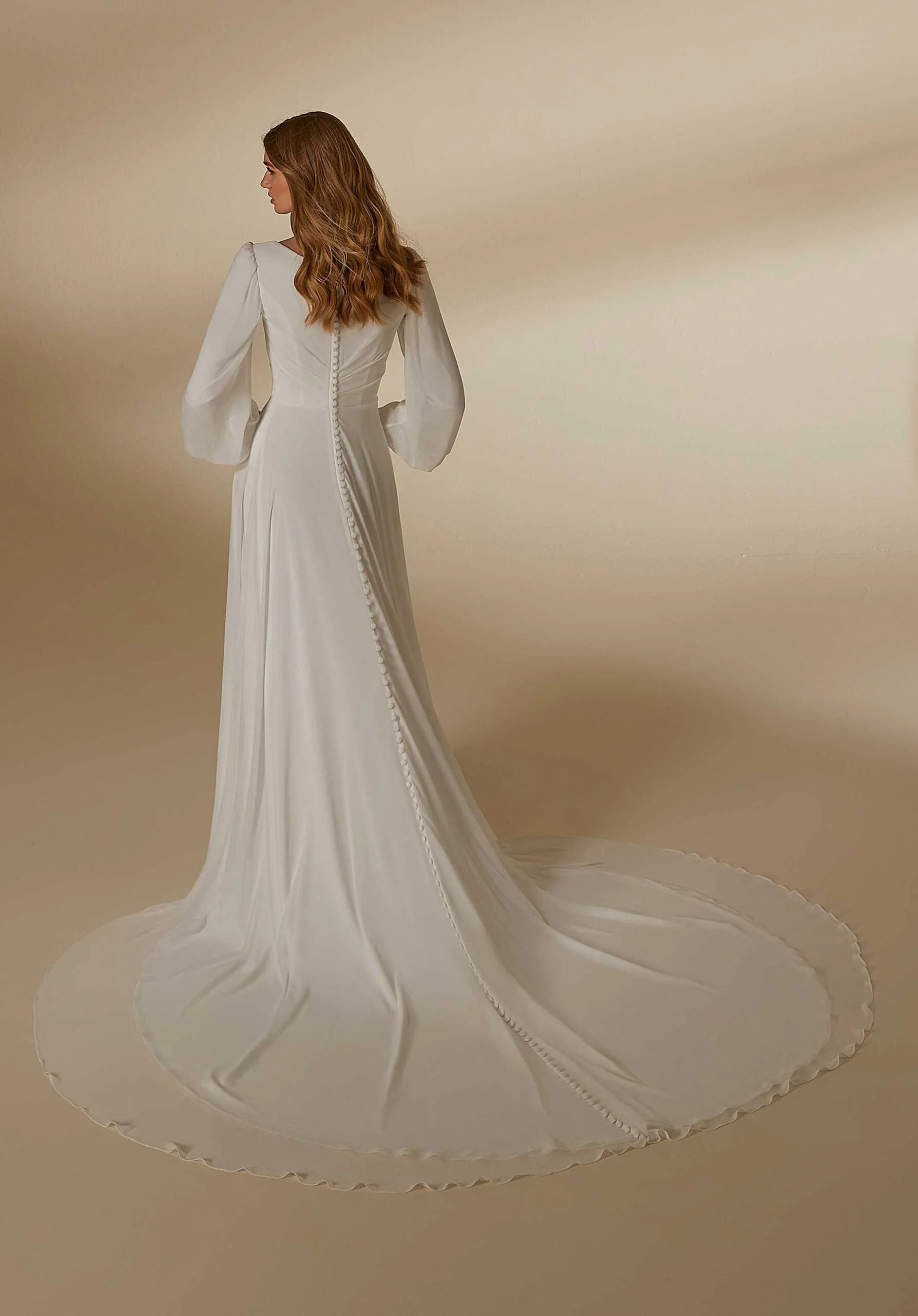 Layla Wedding Dress - Image 3
