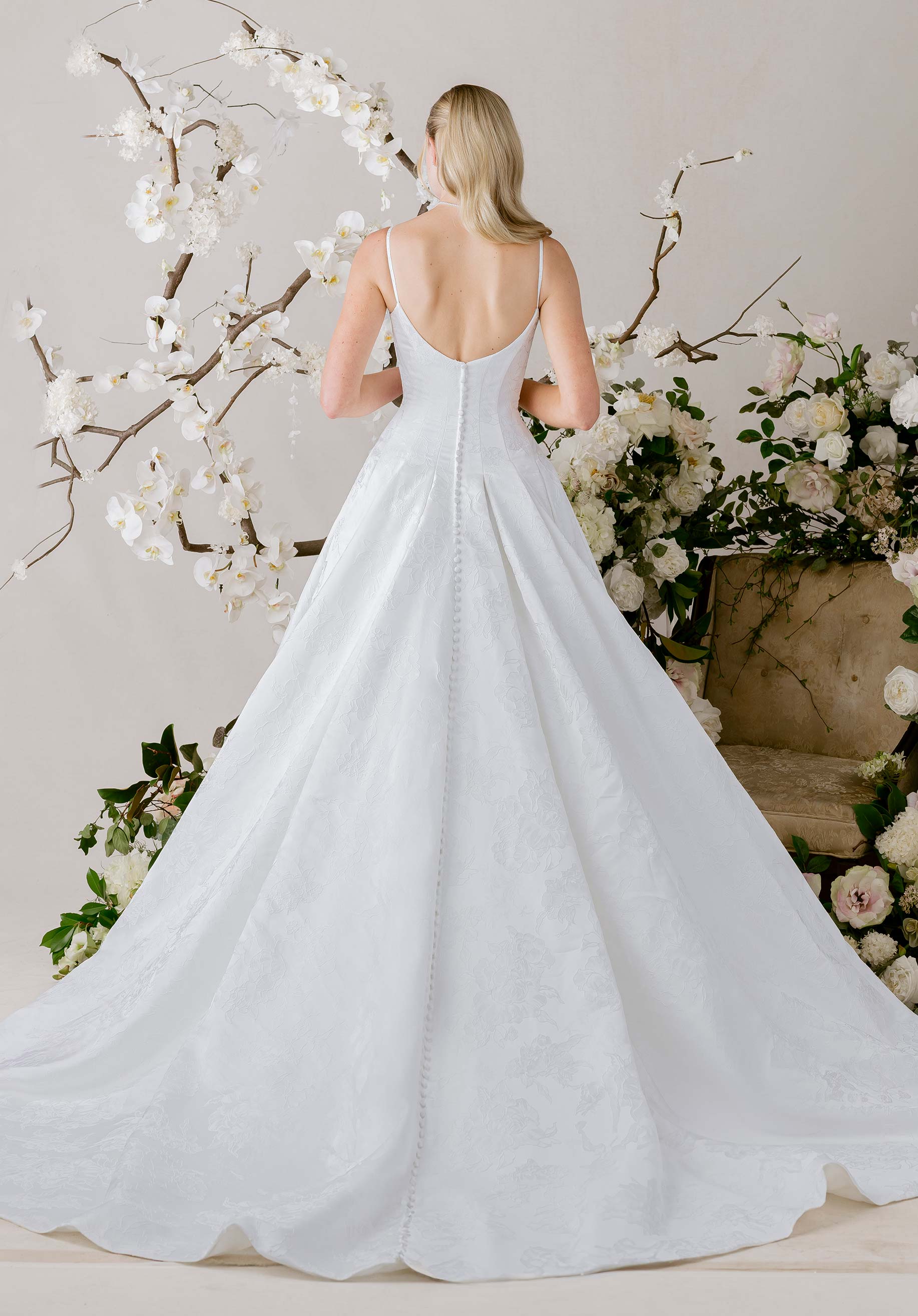 Lili Wedding Dress - Image 4