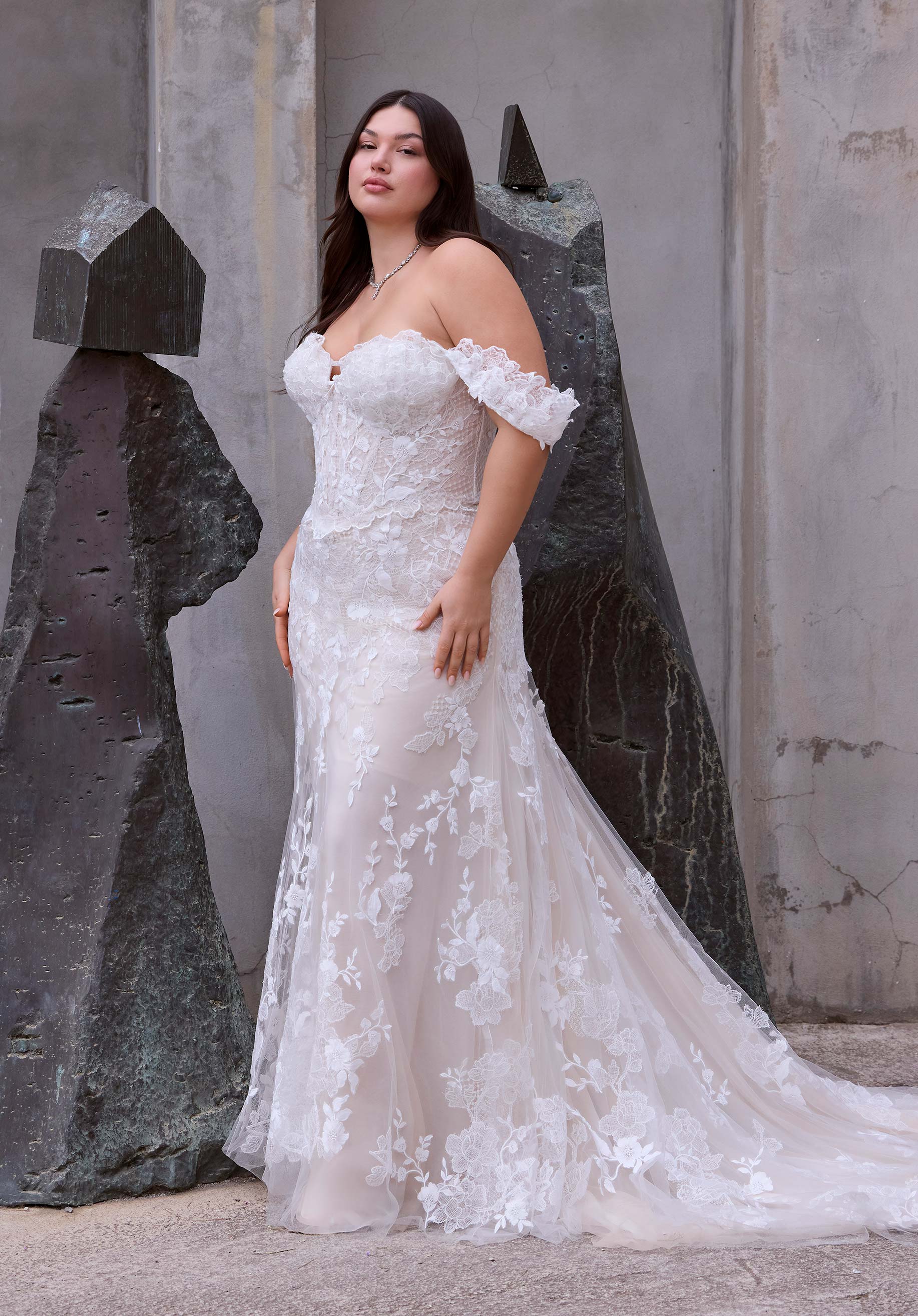 Livia Wedding Dress - Image 3