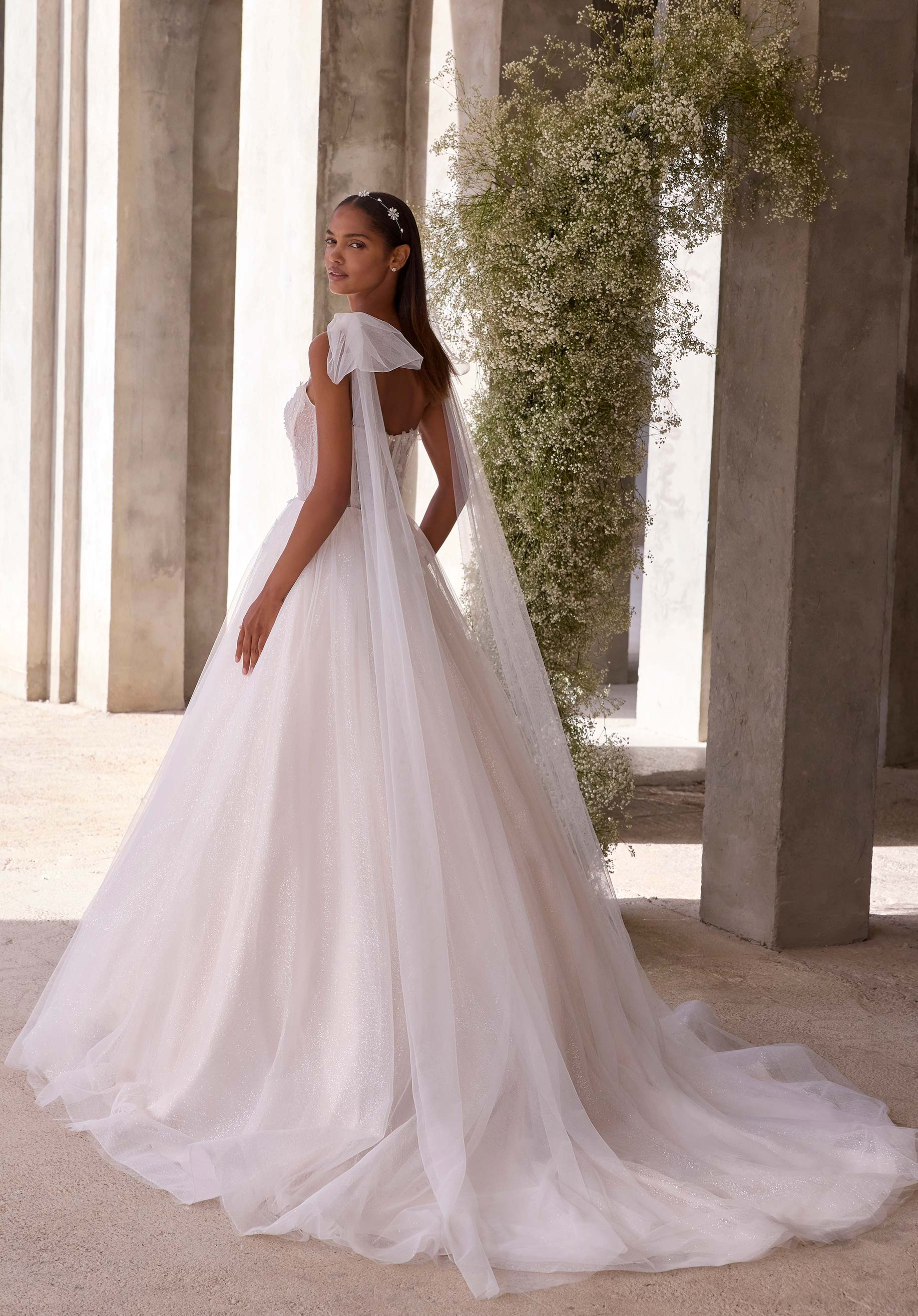 Loraline Wedding Dress - Image 3