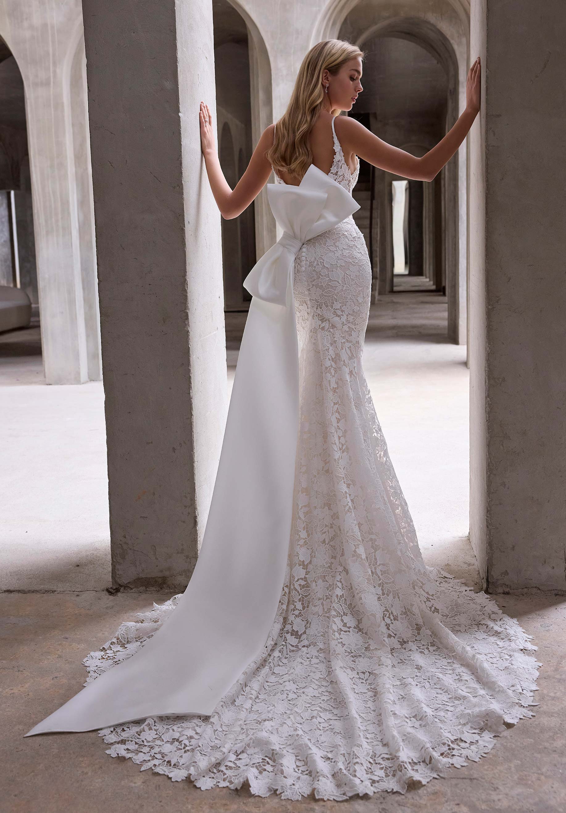 Lyna Wedding Dress - Image 4