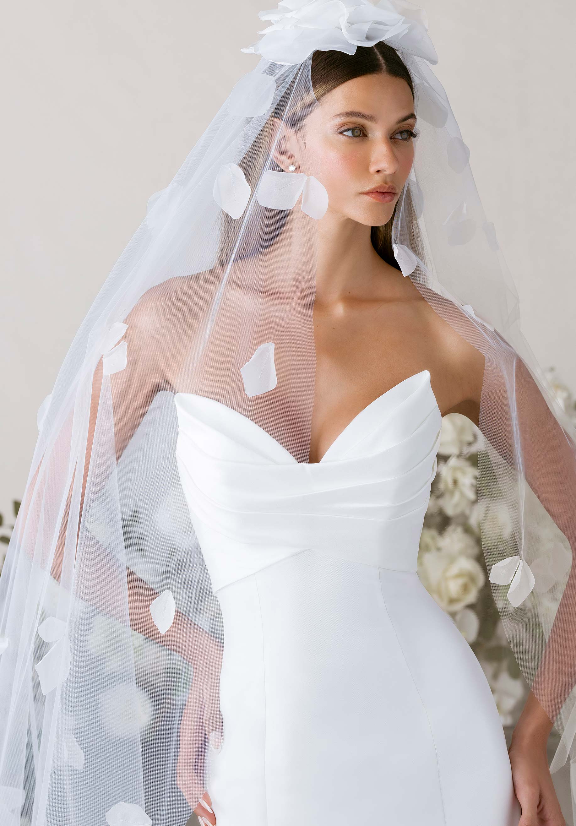 Lyren Wedding Dress - Image 2