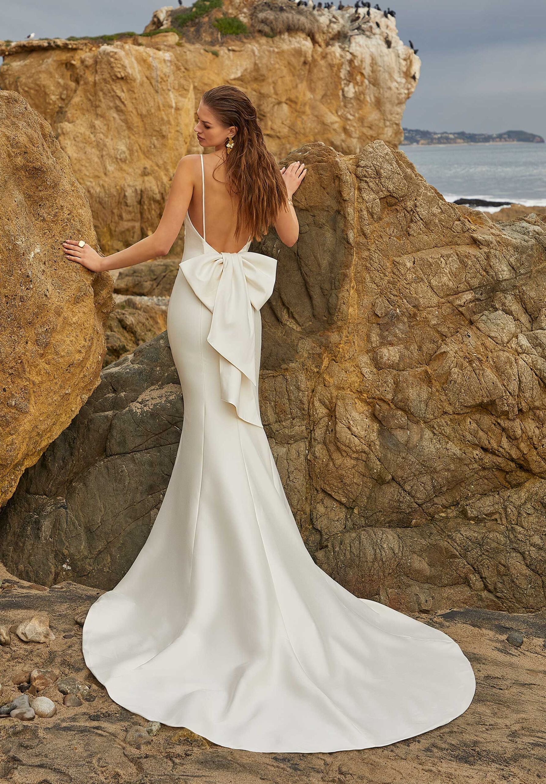 Malia Wedding Dress - Image 4