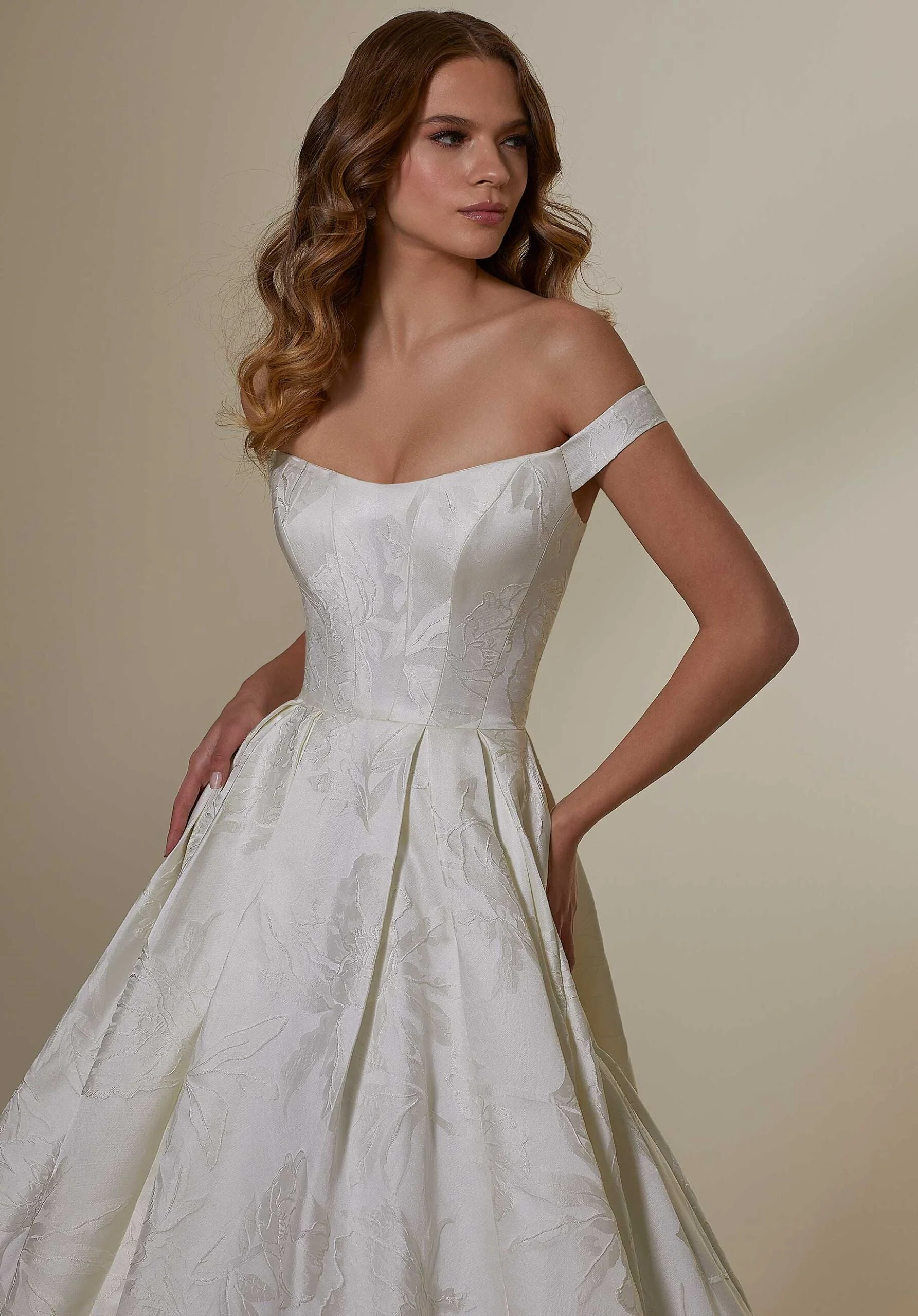 Marquesa Wedding Dress - Image 4