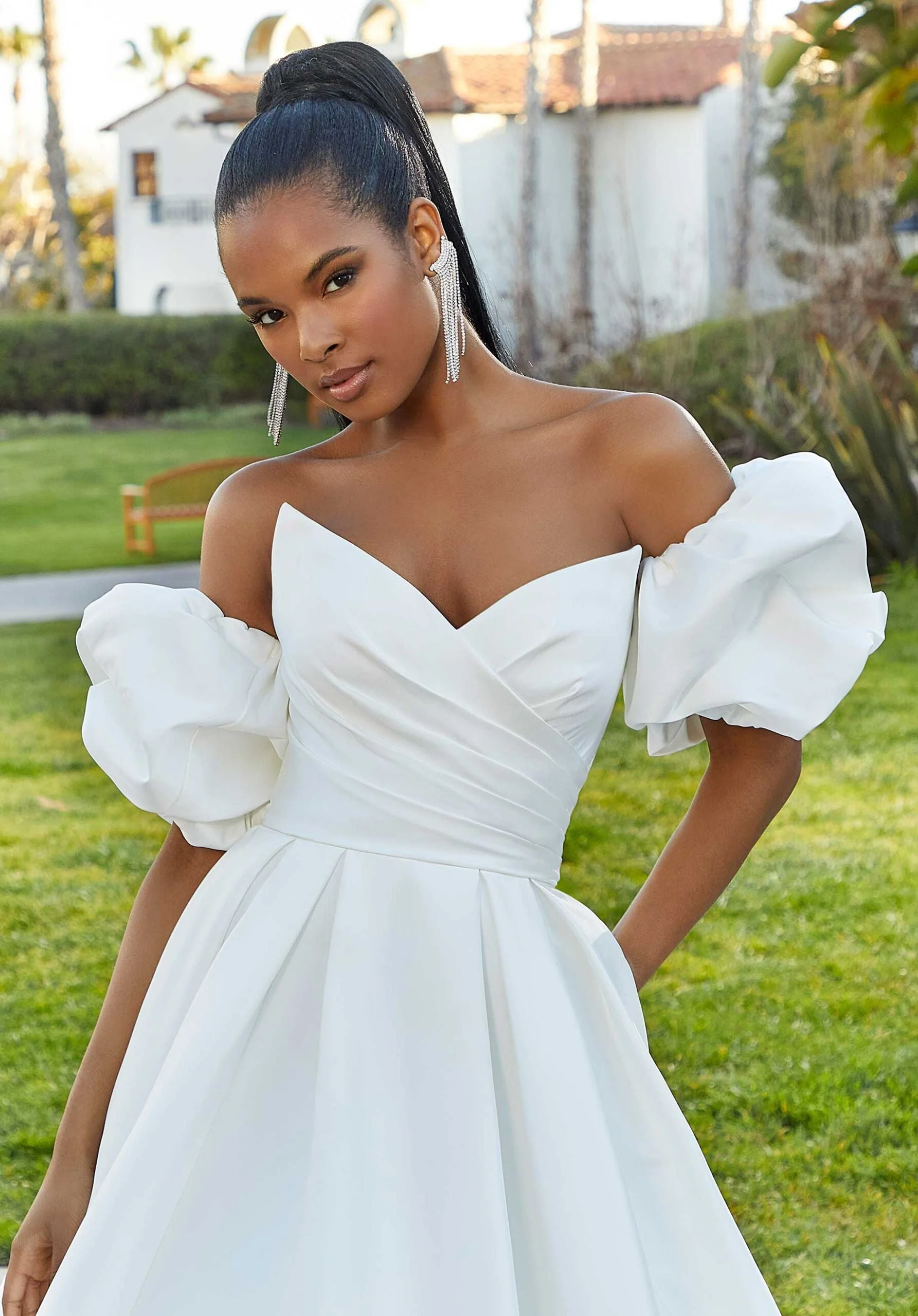 Martina Wedding Dress - Image 3