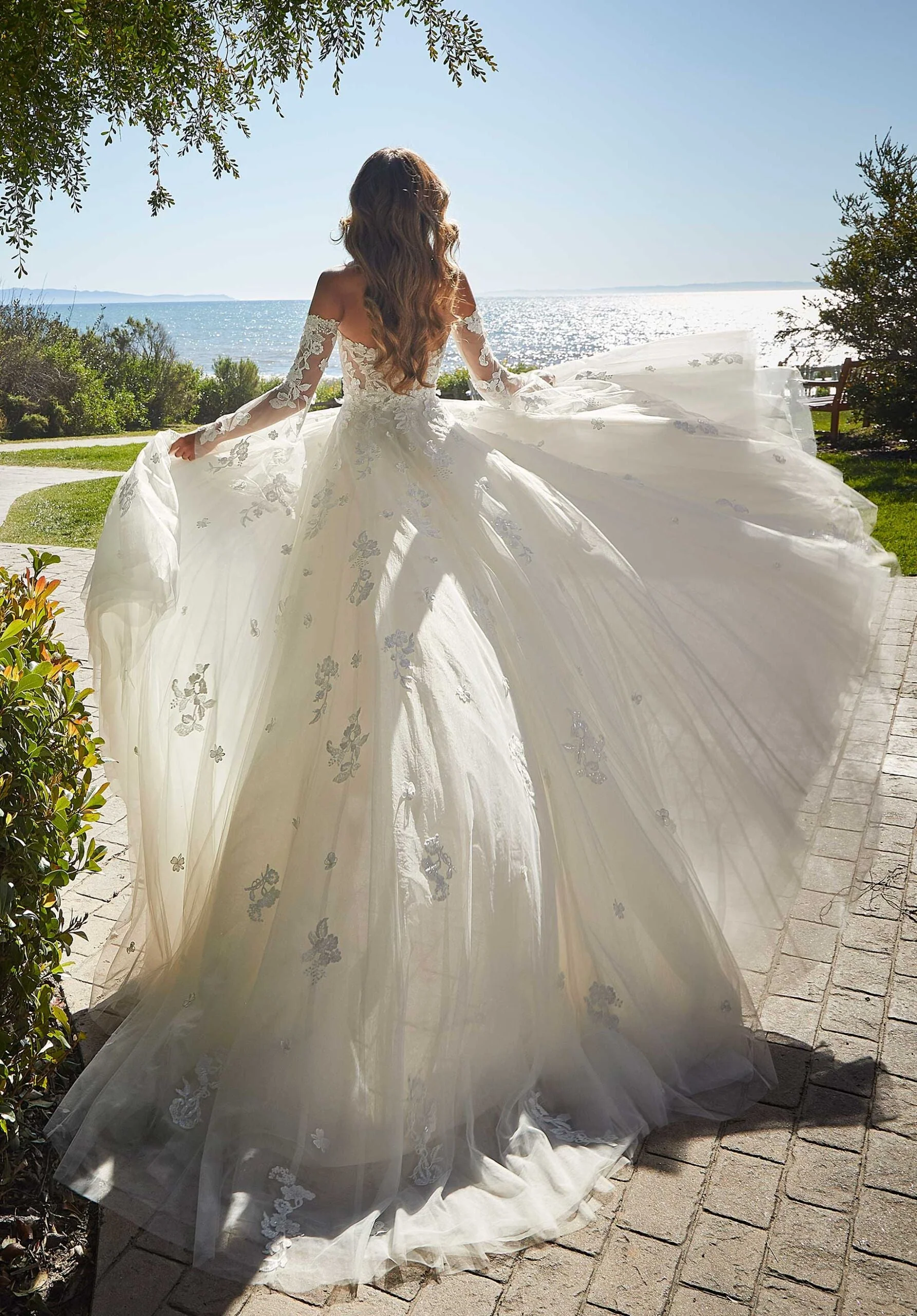 Maxine Wedding Dress - Image 10