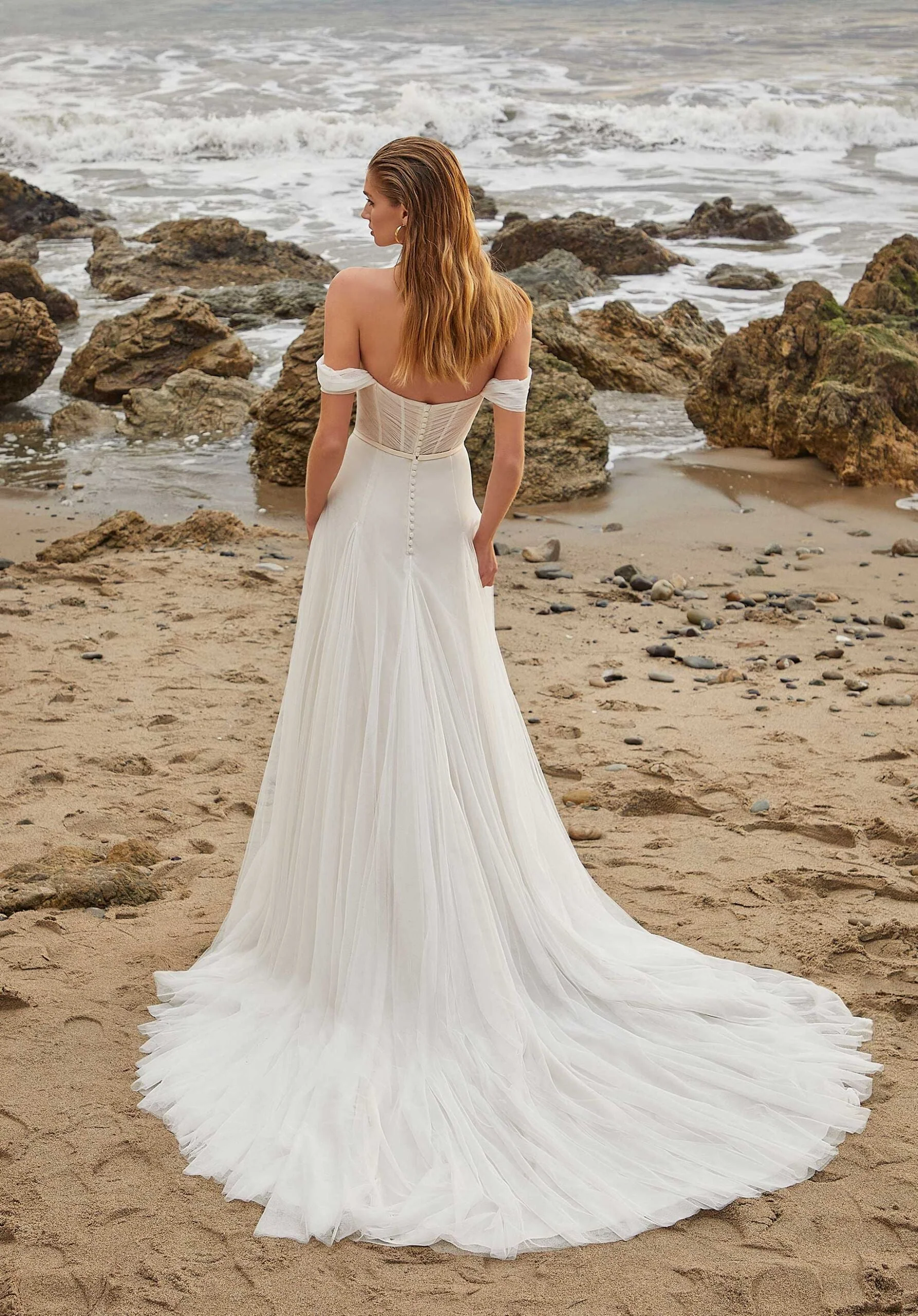 Michelle Wedding Dress - Image 5