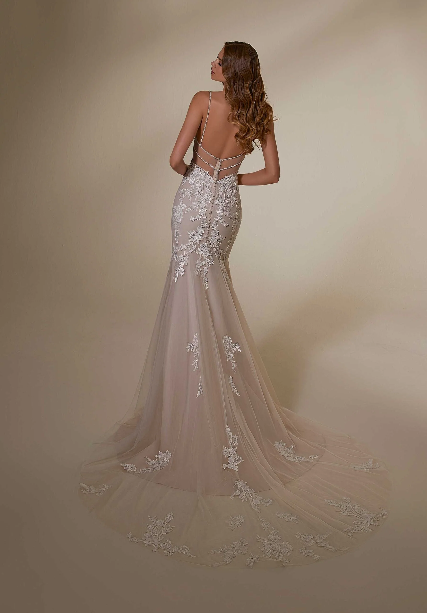 Miley Wedding Dress - Image 6