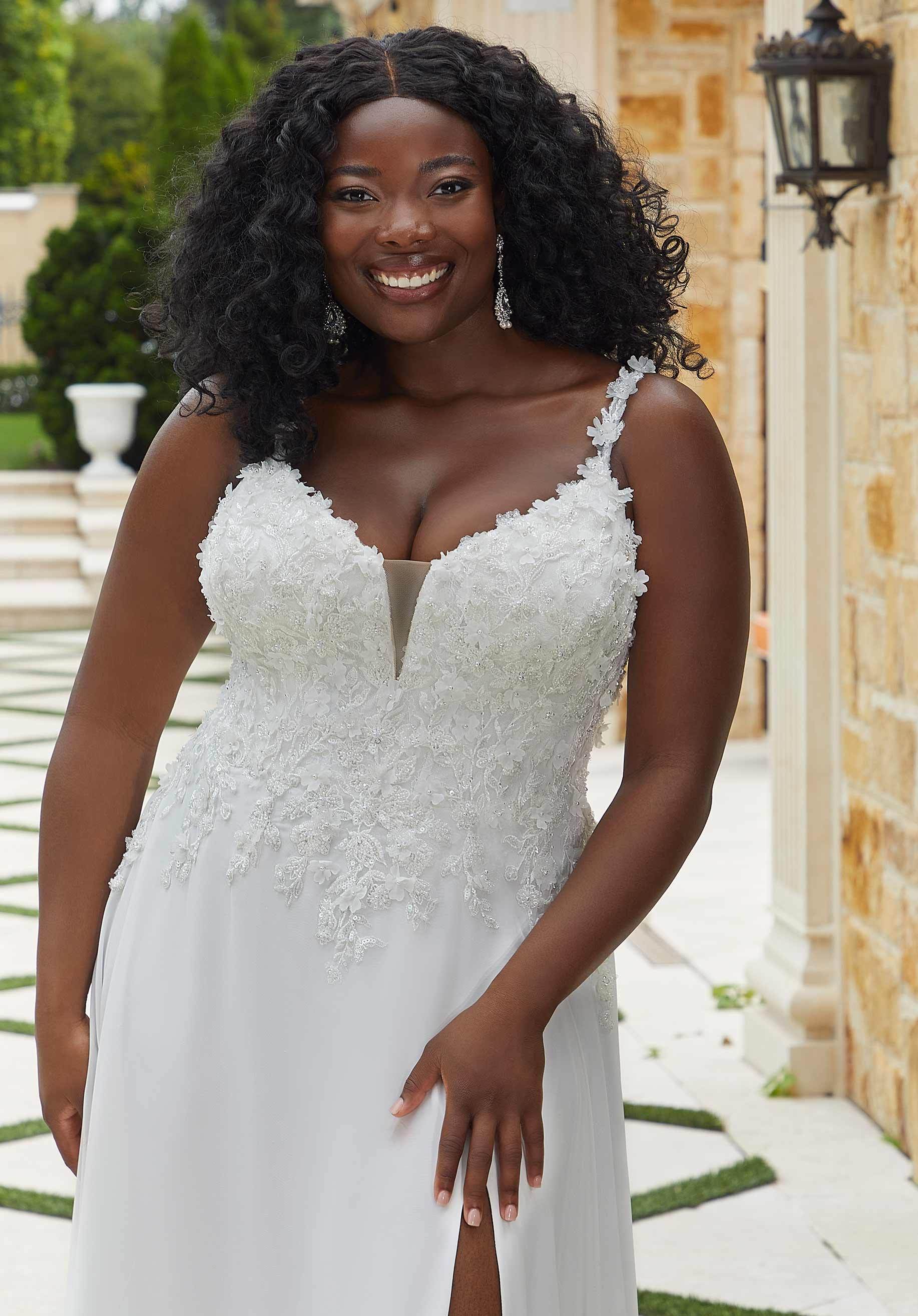Nadette Wedding Dress - Image 2