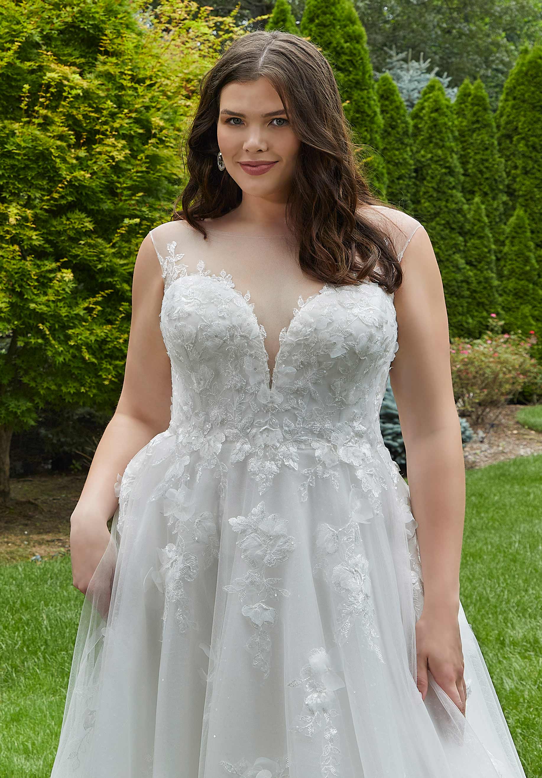 Natalia Wedding Dress - Image 2