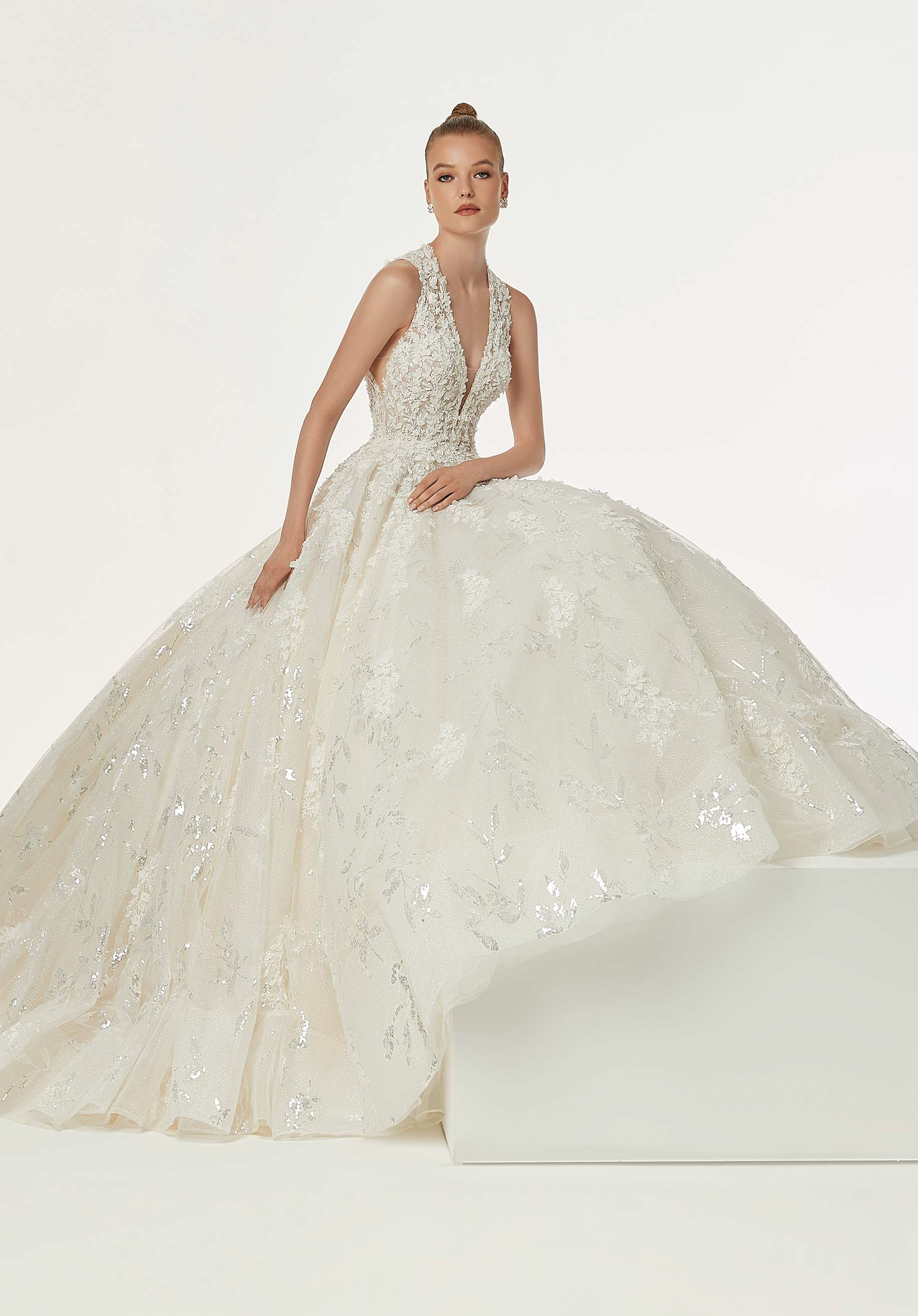 Natalina Wedding Dress - Image 3
