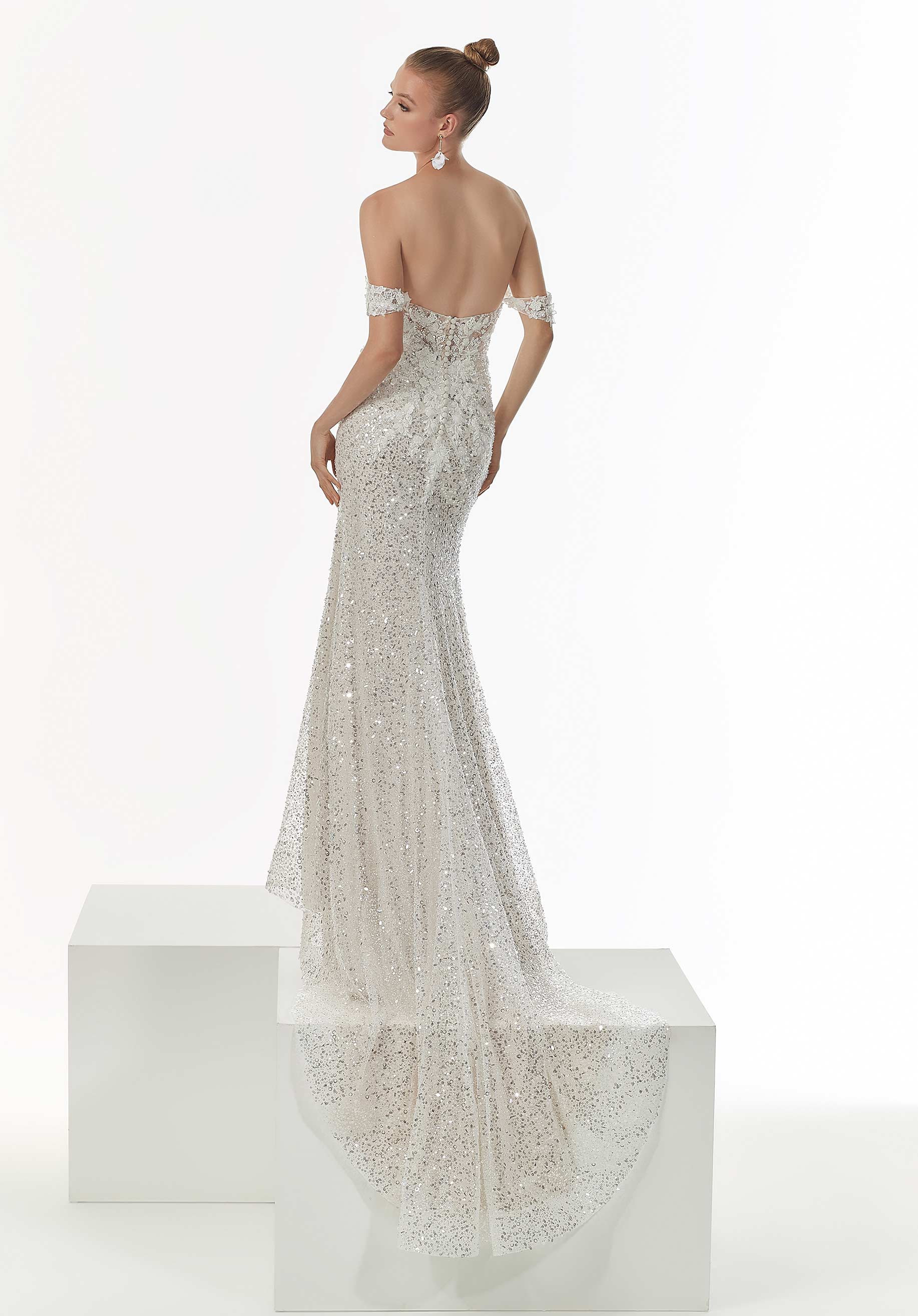 Nefertiti Wedding Dress - Image 4
