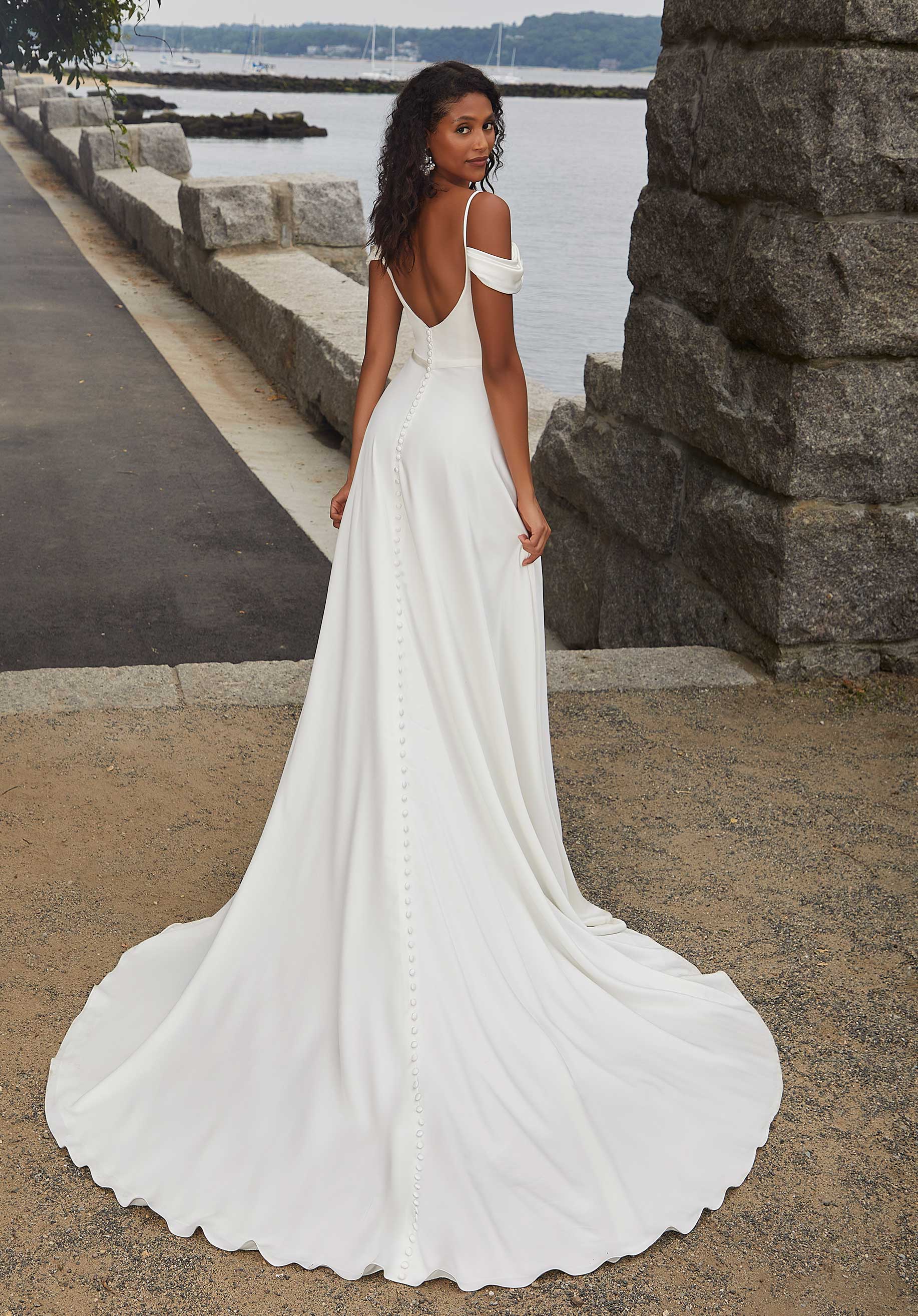 Nike Wedding Dress - Image 5