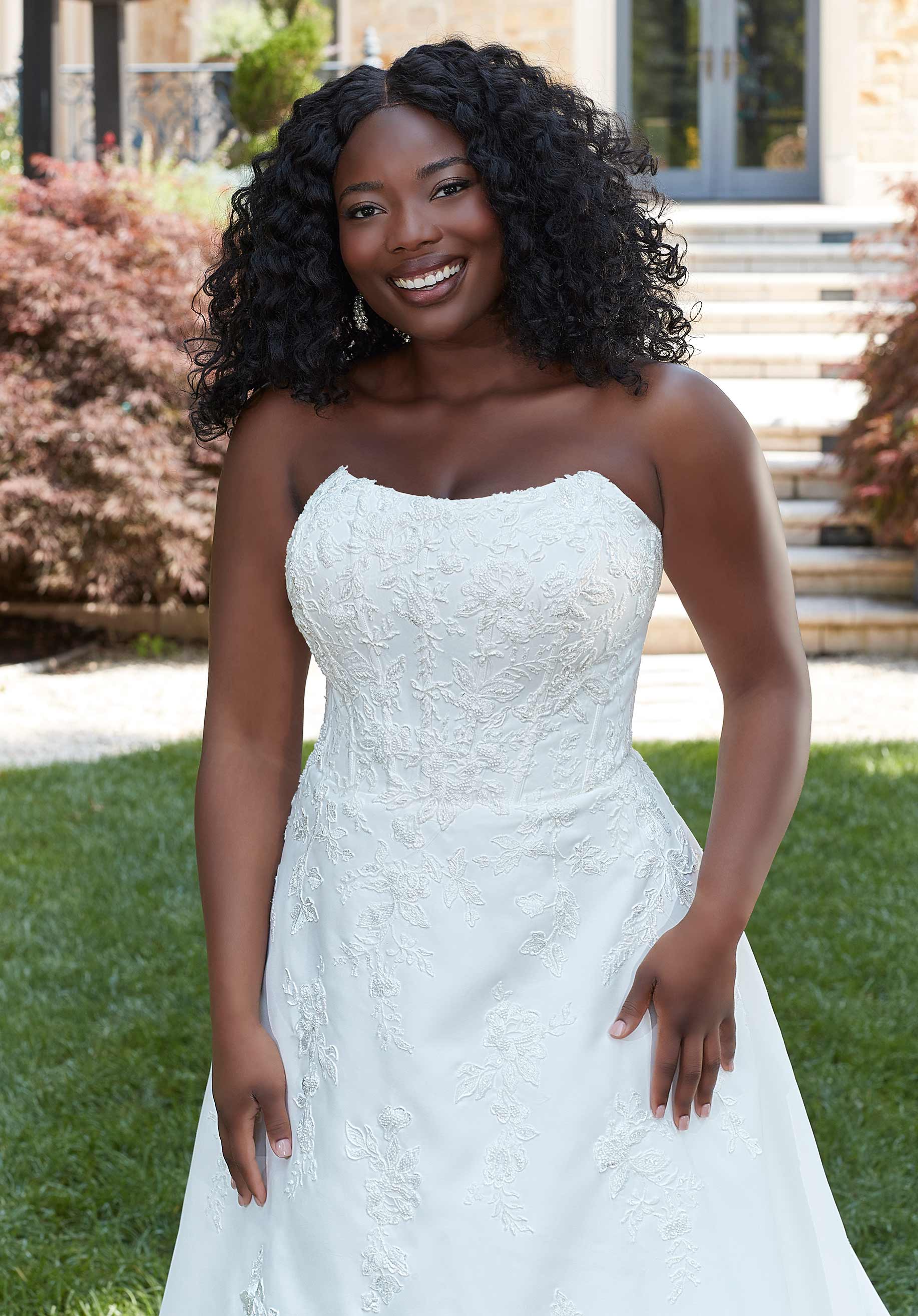 Noreen Wedding Dress - Image 2