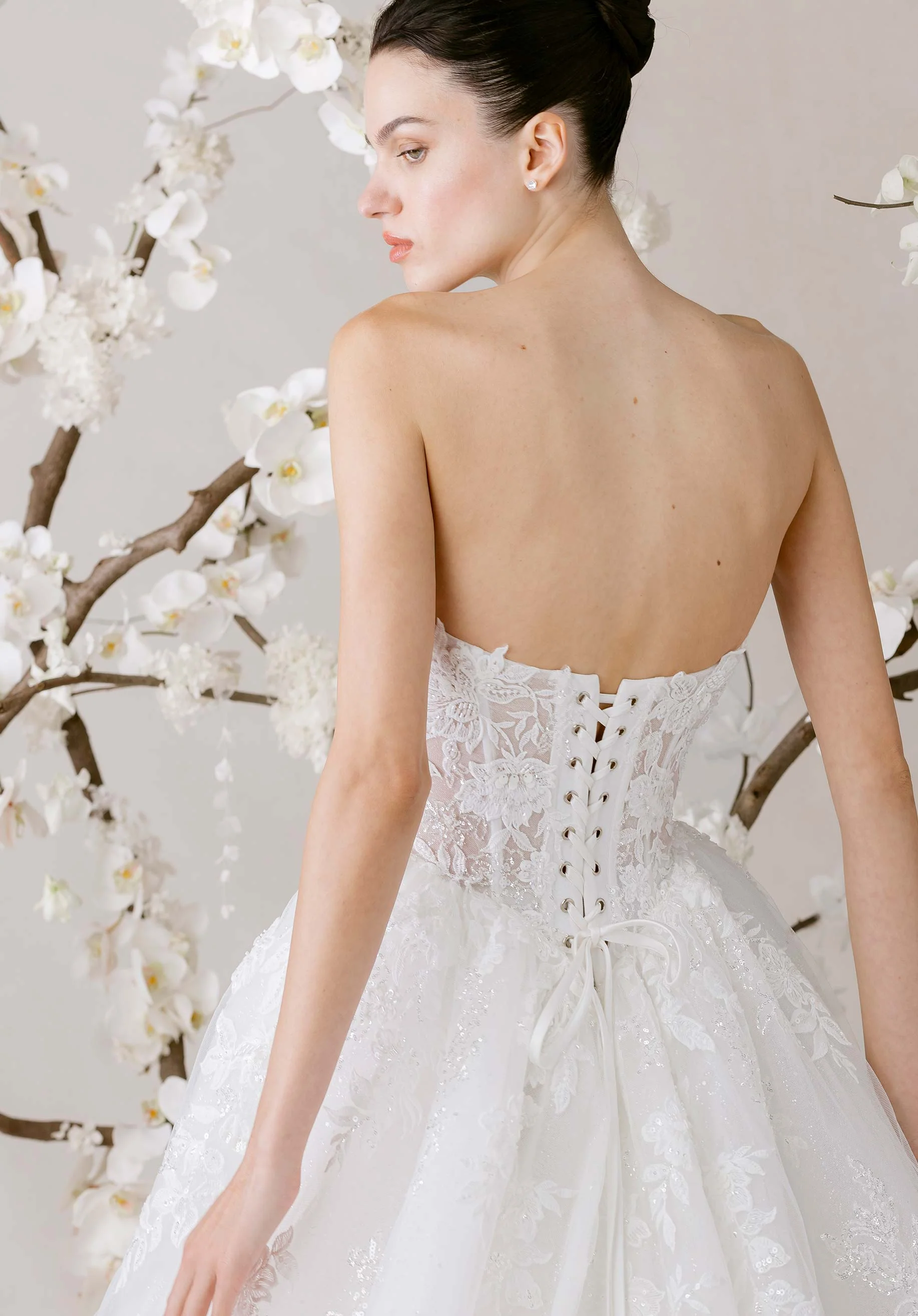 Odette Wedding Dress - Image 5