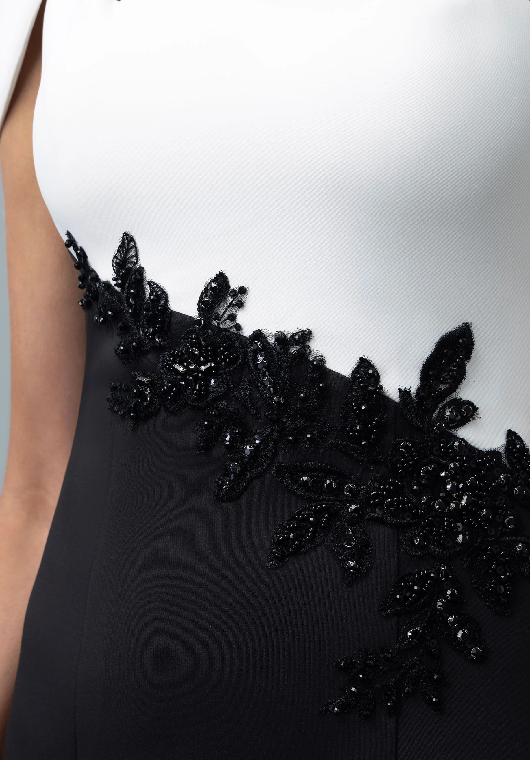 One Shoulder Beaded Floral Appliqué Crepe Evening Gown - Image 3