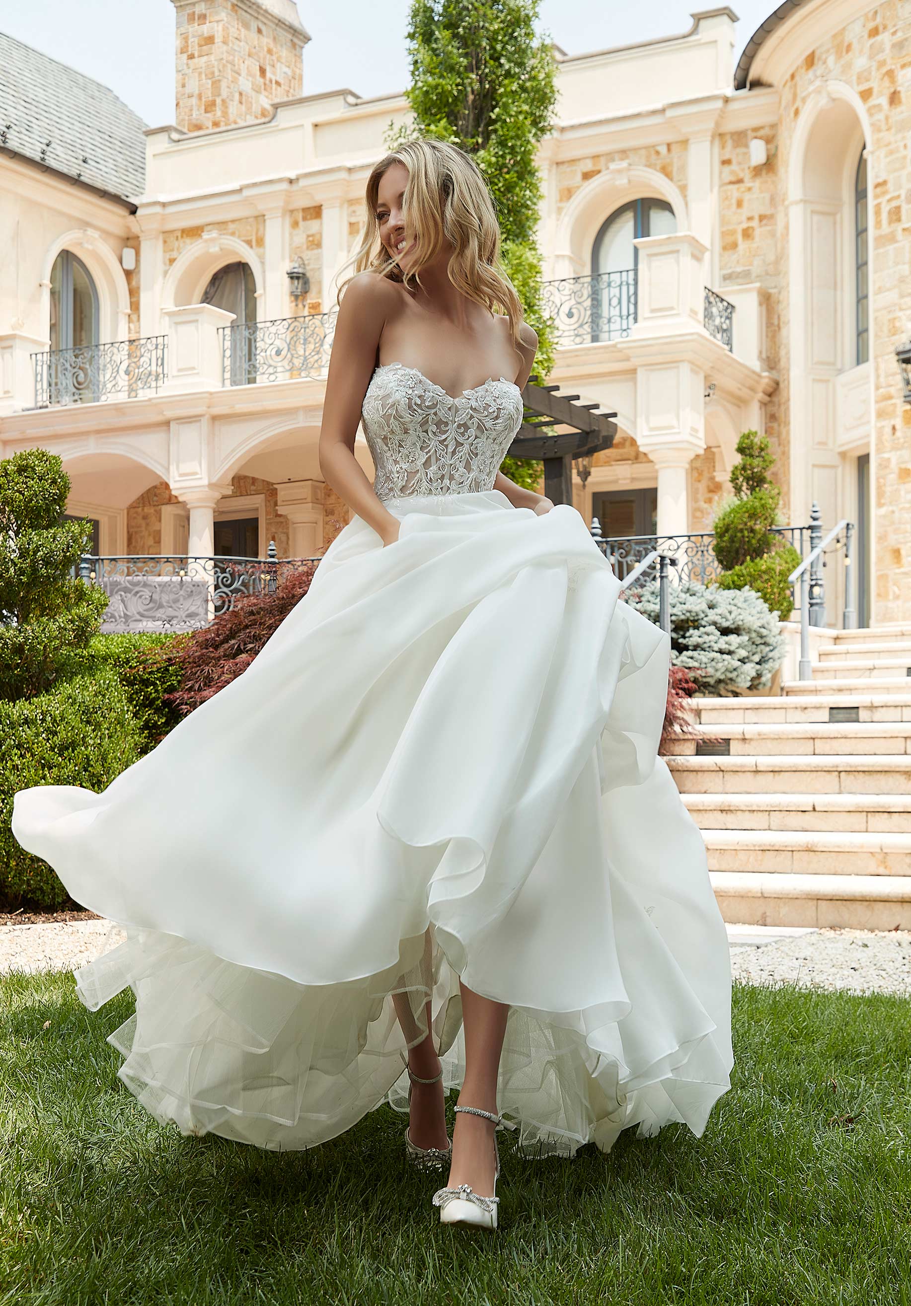 Paradisa Wedding Dress - Image 5