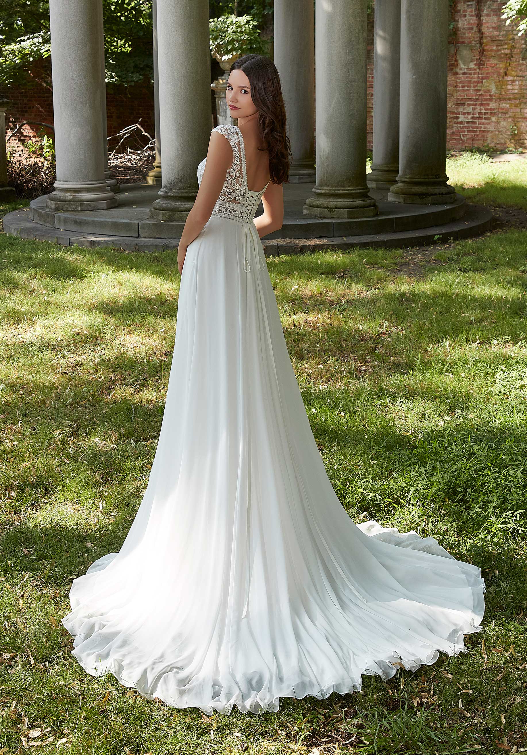 Polly Wedding Dress - Image 4