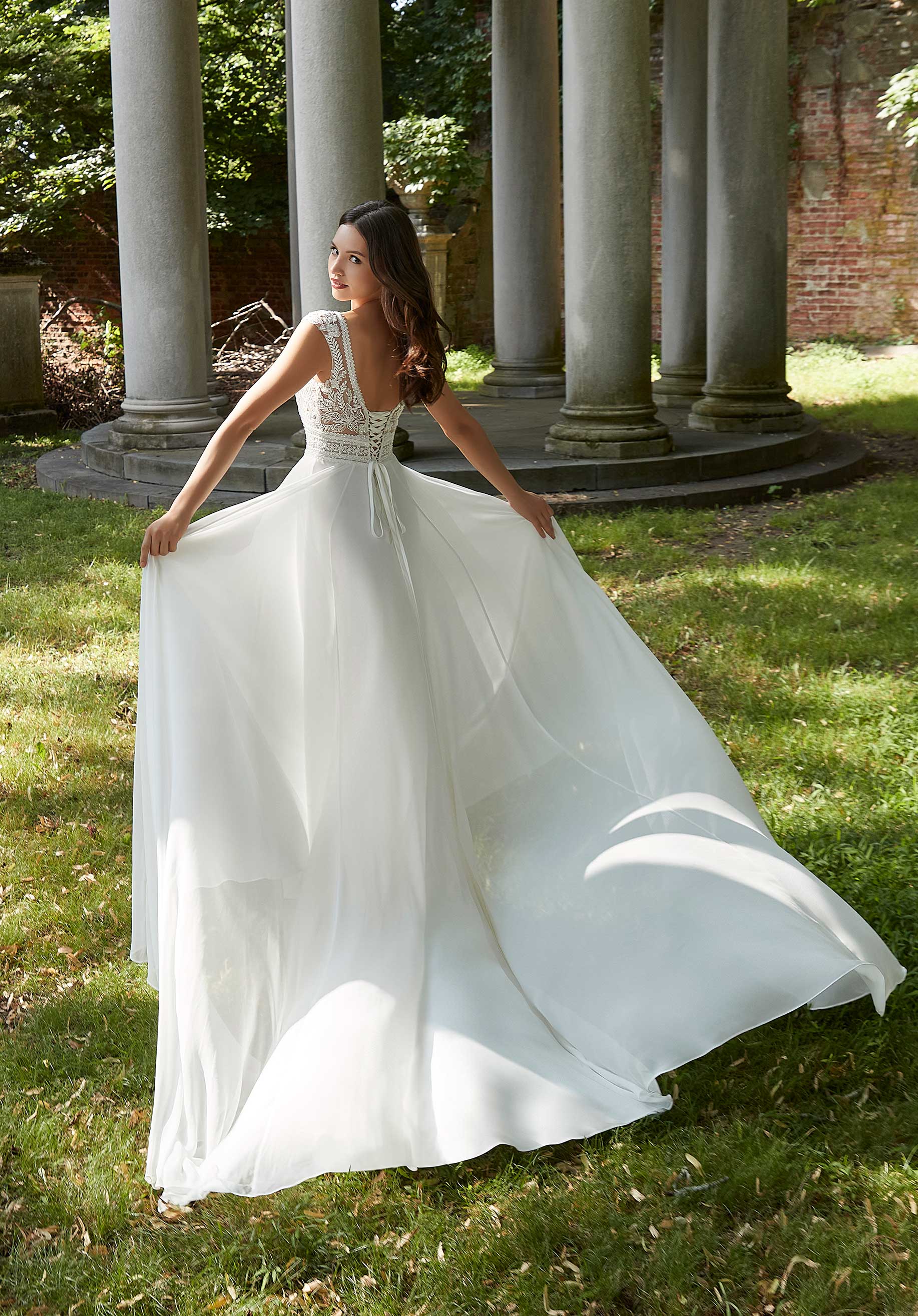Polly Wedding Dress - Image 5