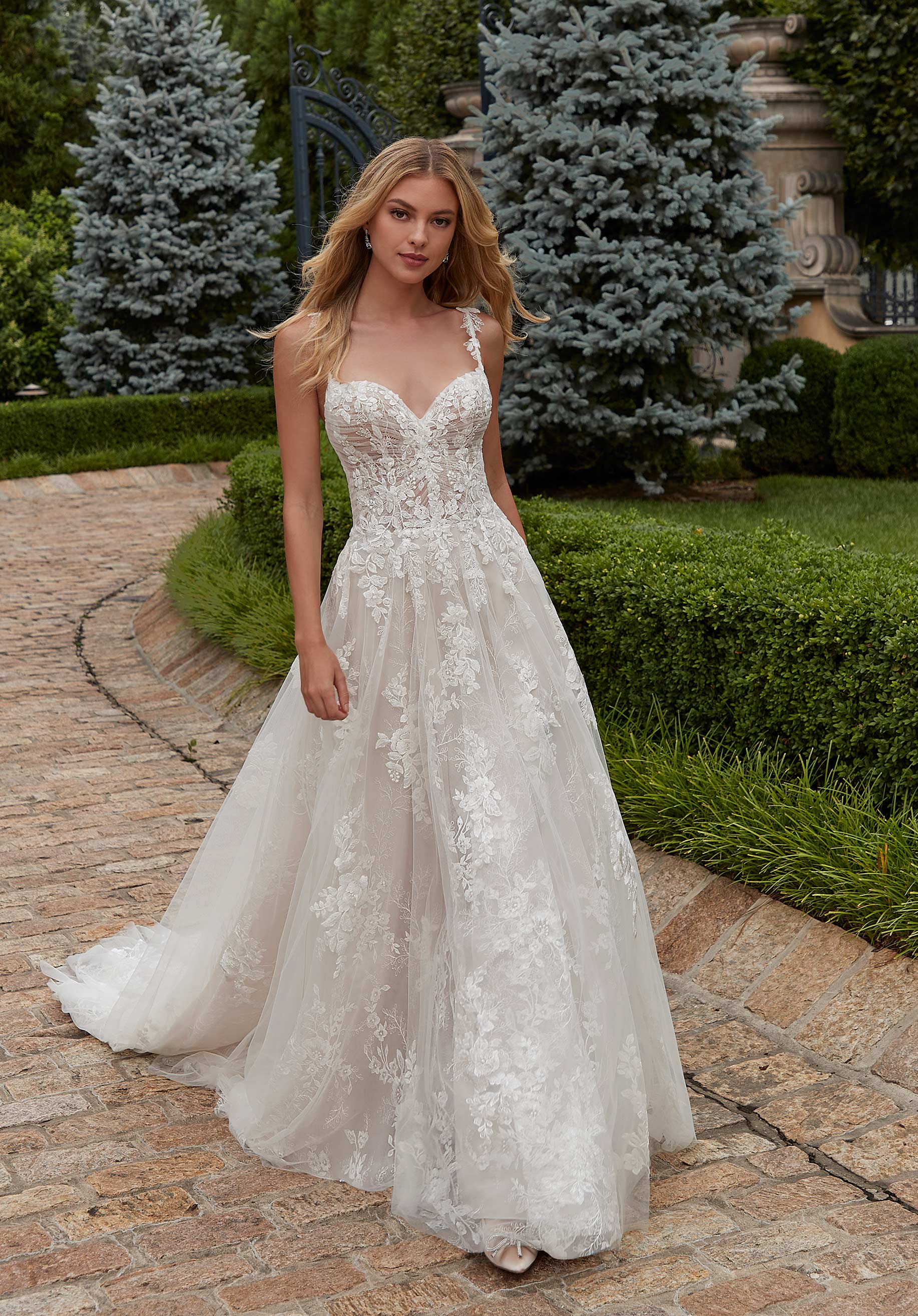 Primula Wedding Dress - Image 6