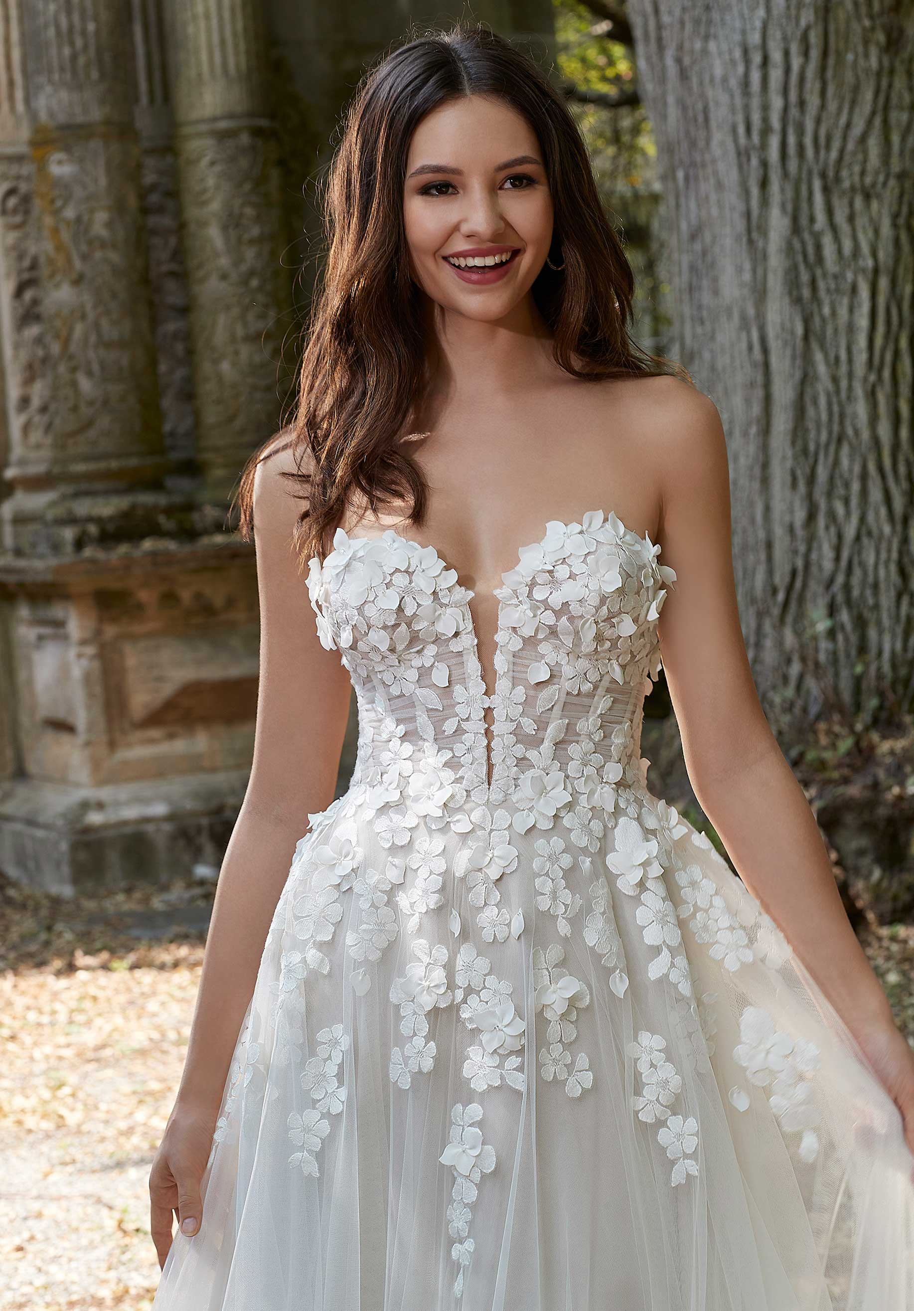 Priya Wedding Dress - Image 4