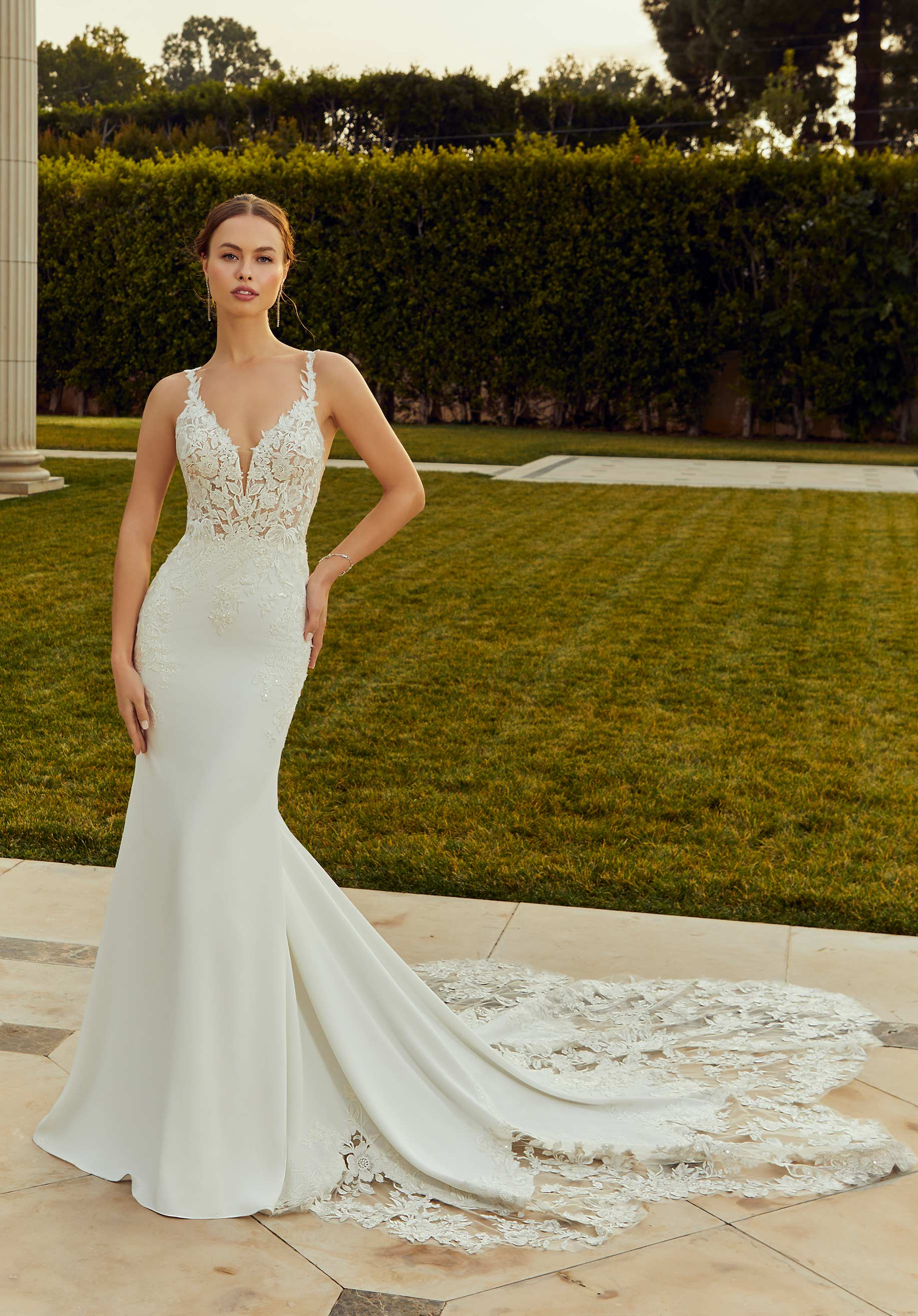 Raquel Wedding Dress - Image 3