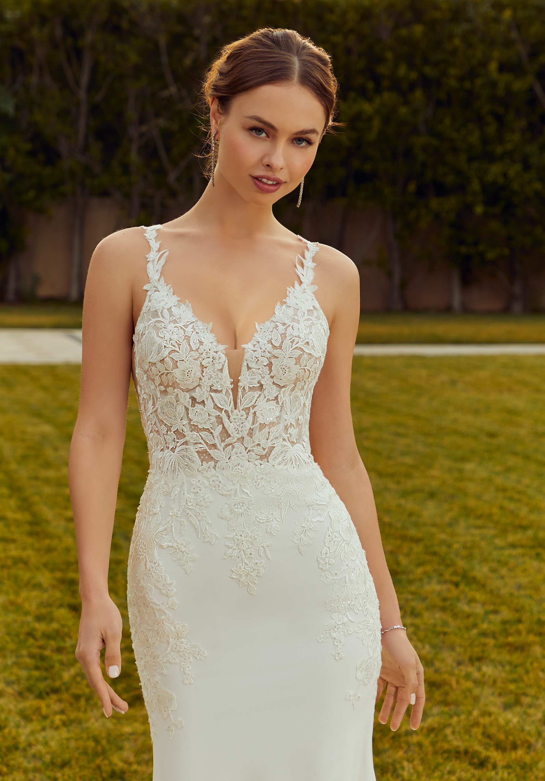 Raquel Wedding Dress - Image 4