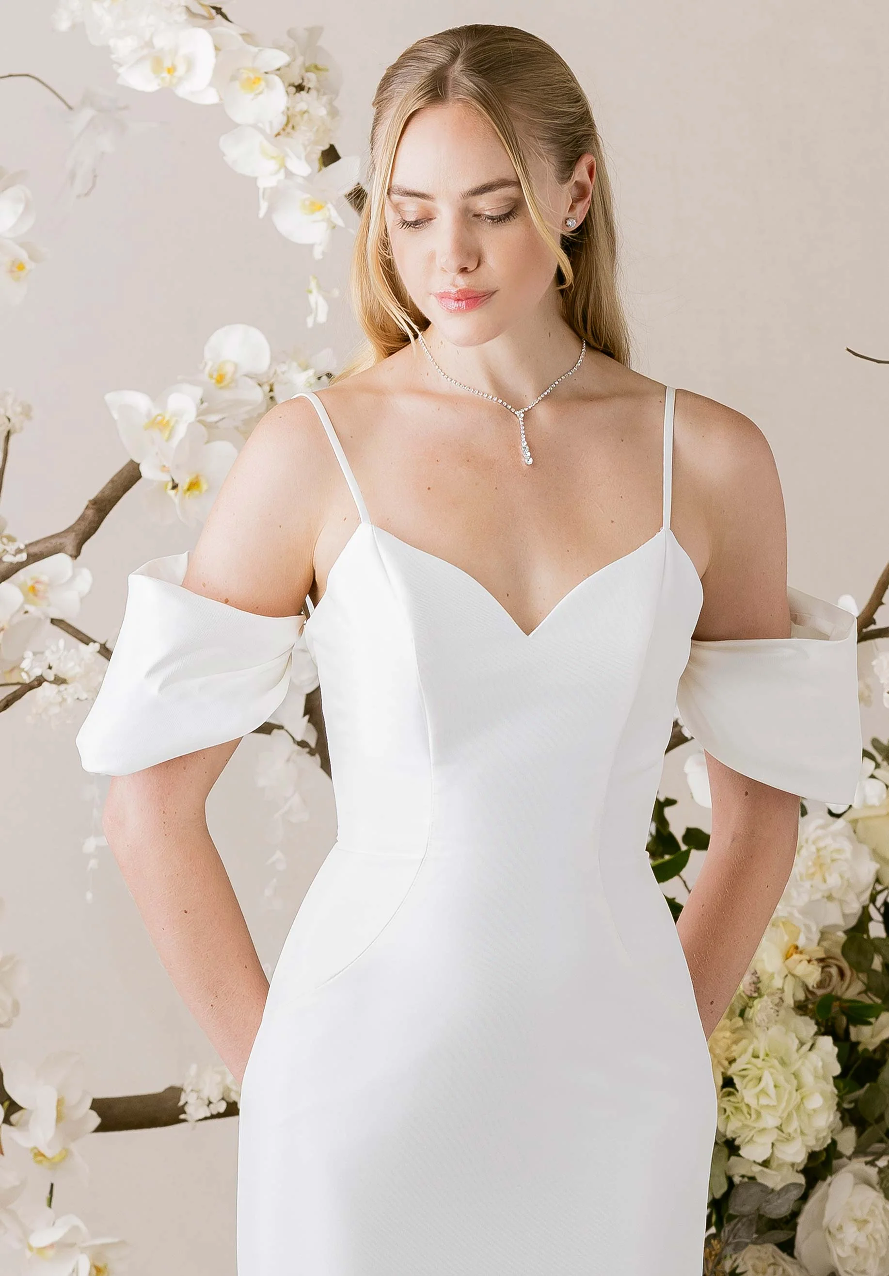 Rayn Wedding Dress - Image 2
