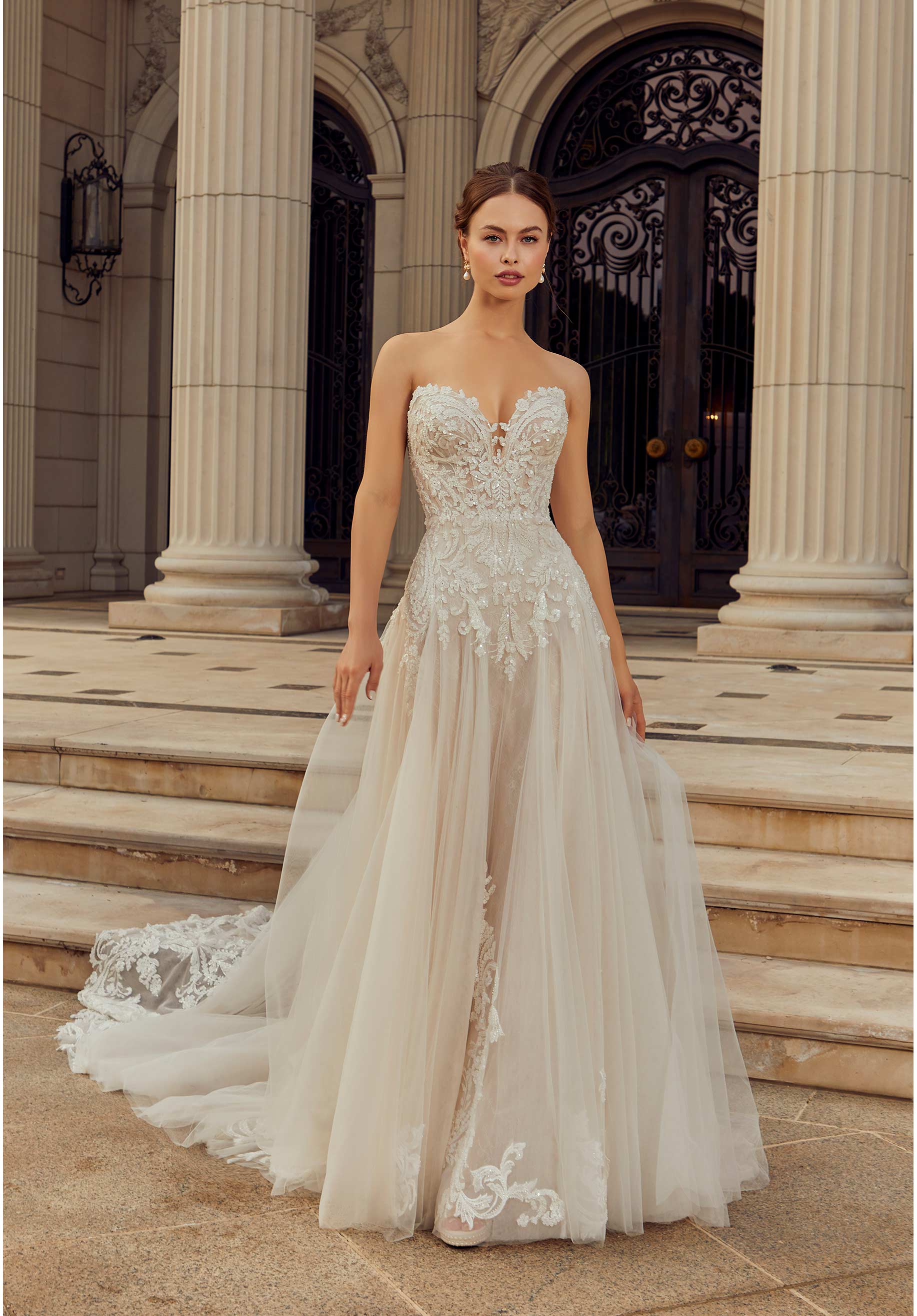 Regina Wedding Dress - Image 3