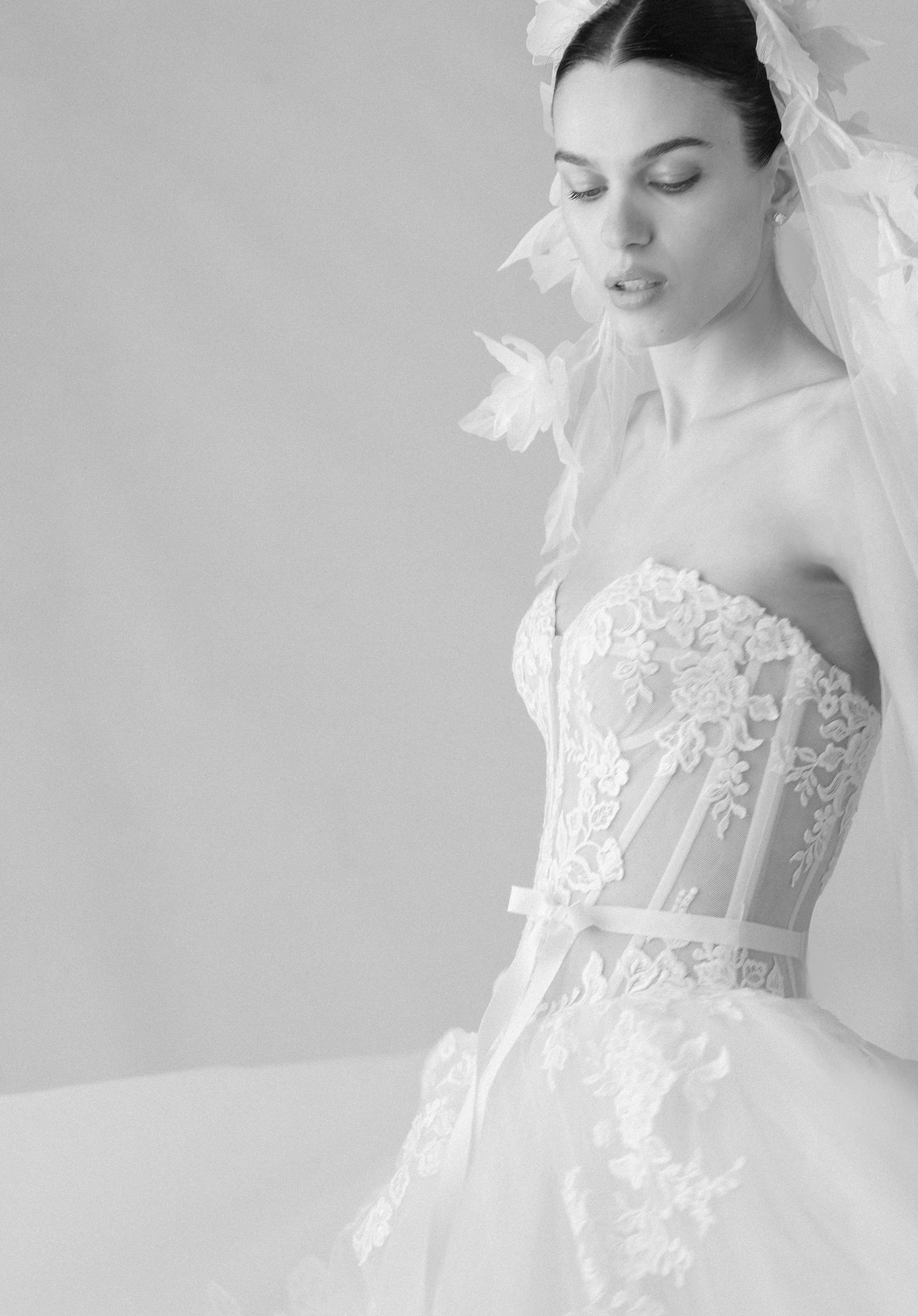 Relevé Wedding Dress - Image 3