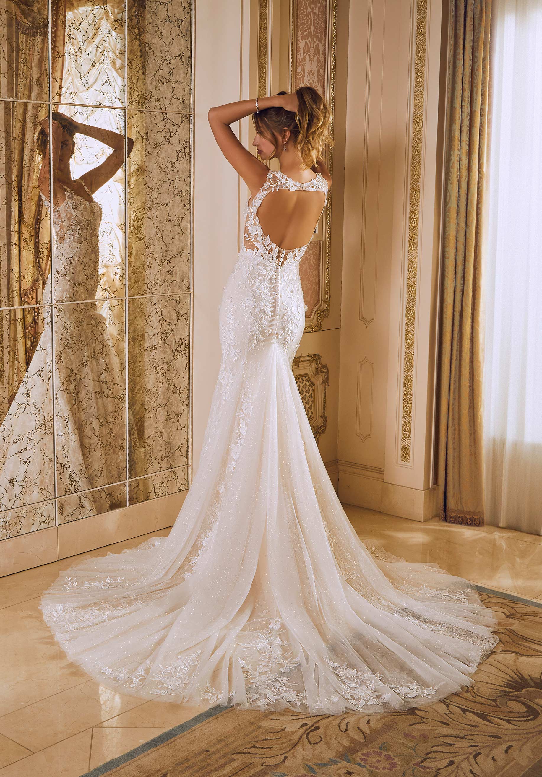 Rhea Wedding Dress - Image 5