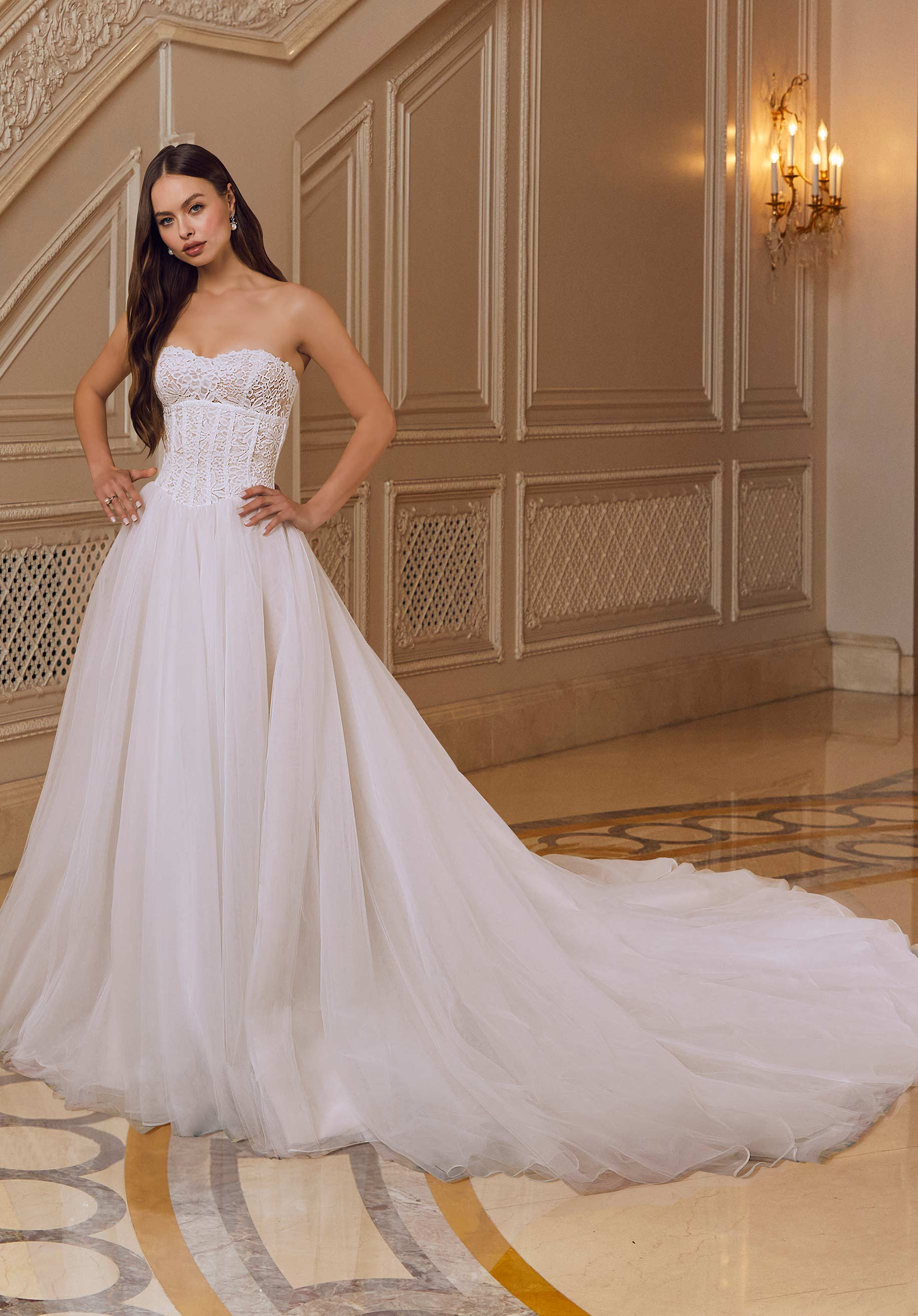 Rhiannon Wedding Dress - Image 3