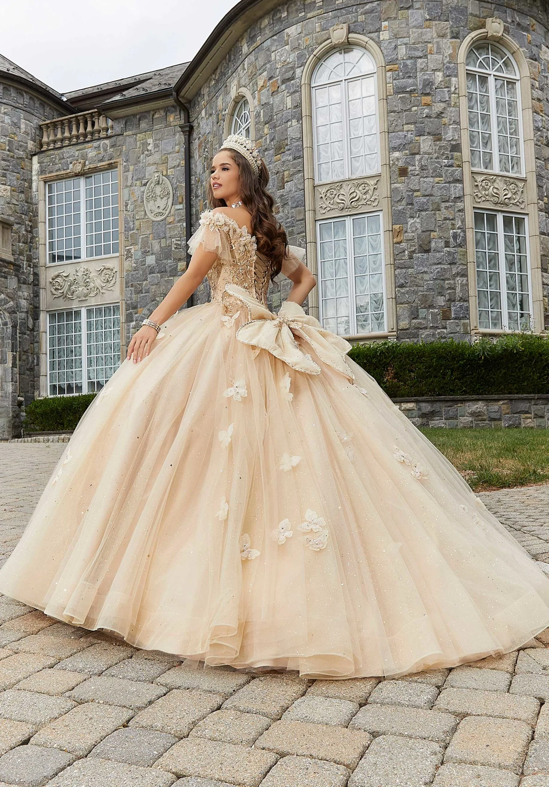 Rhinestone Embroidered Quinceañera Dress with Three-Dimensional Butterflies - Image 4