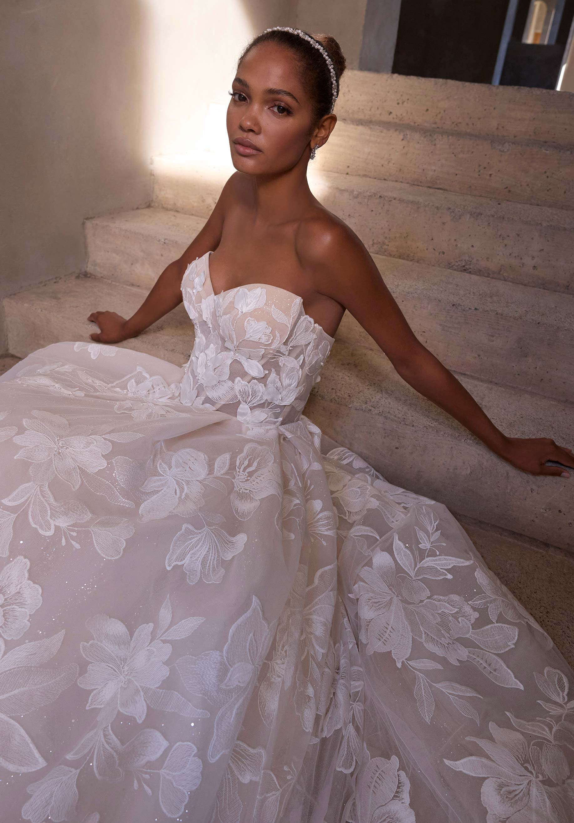 Rodyn Wedding Dress - Image 3