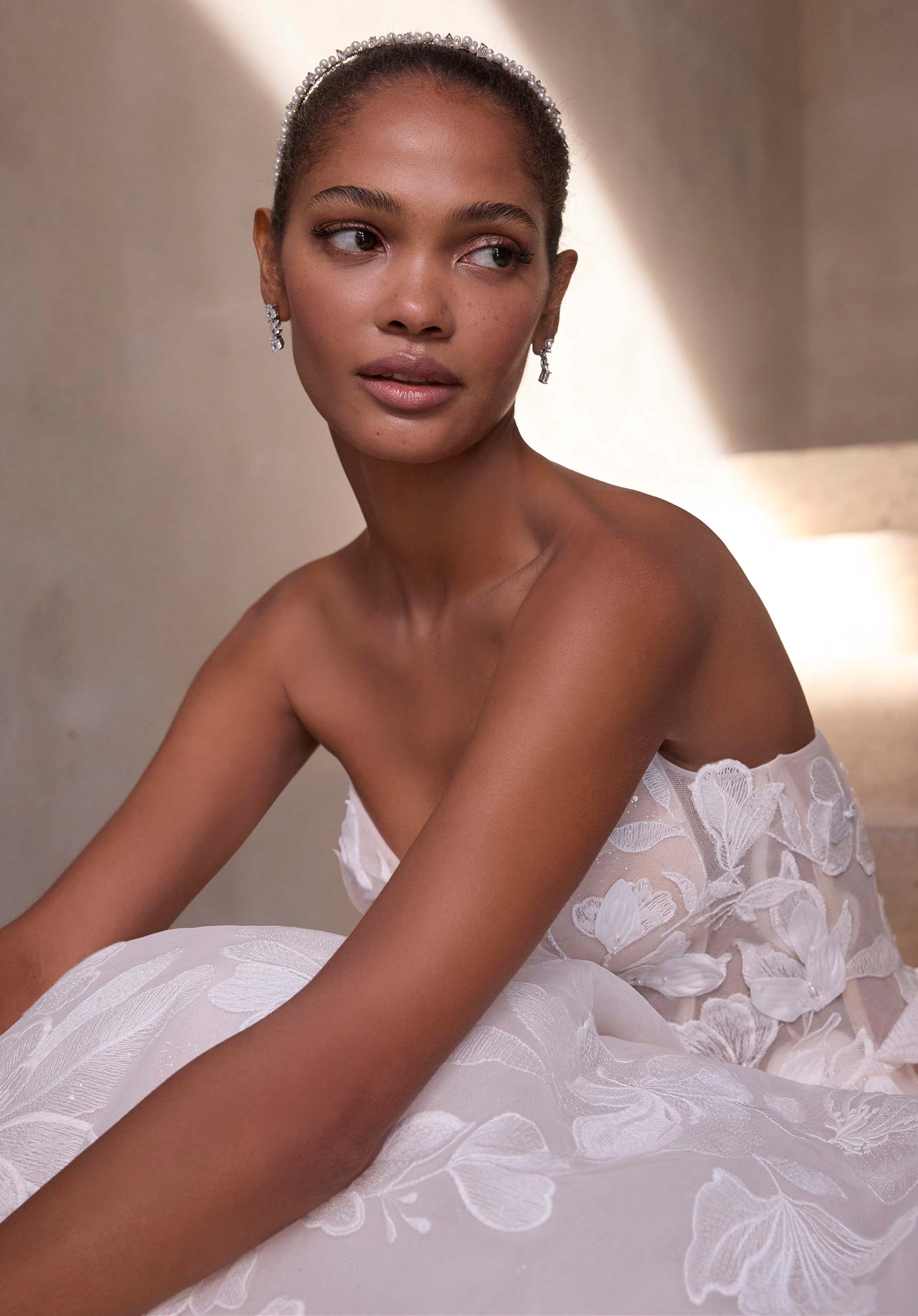 Rodyn Wedding Dress - Image 5