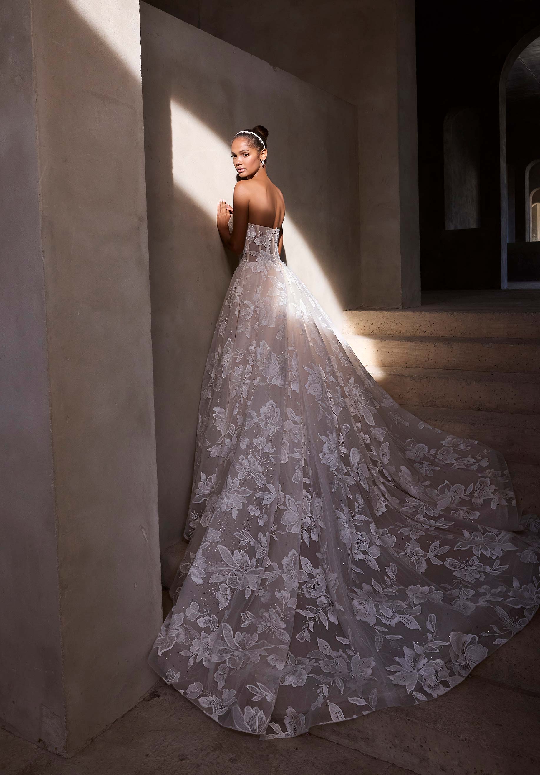 Rodyn Wedding Dress - Image 6