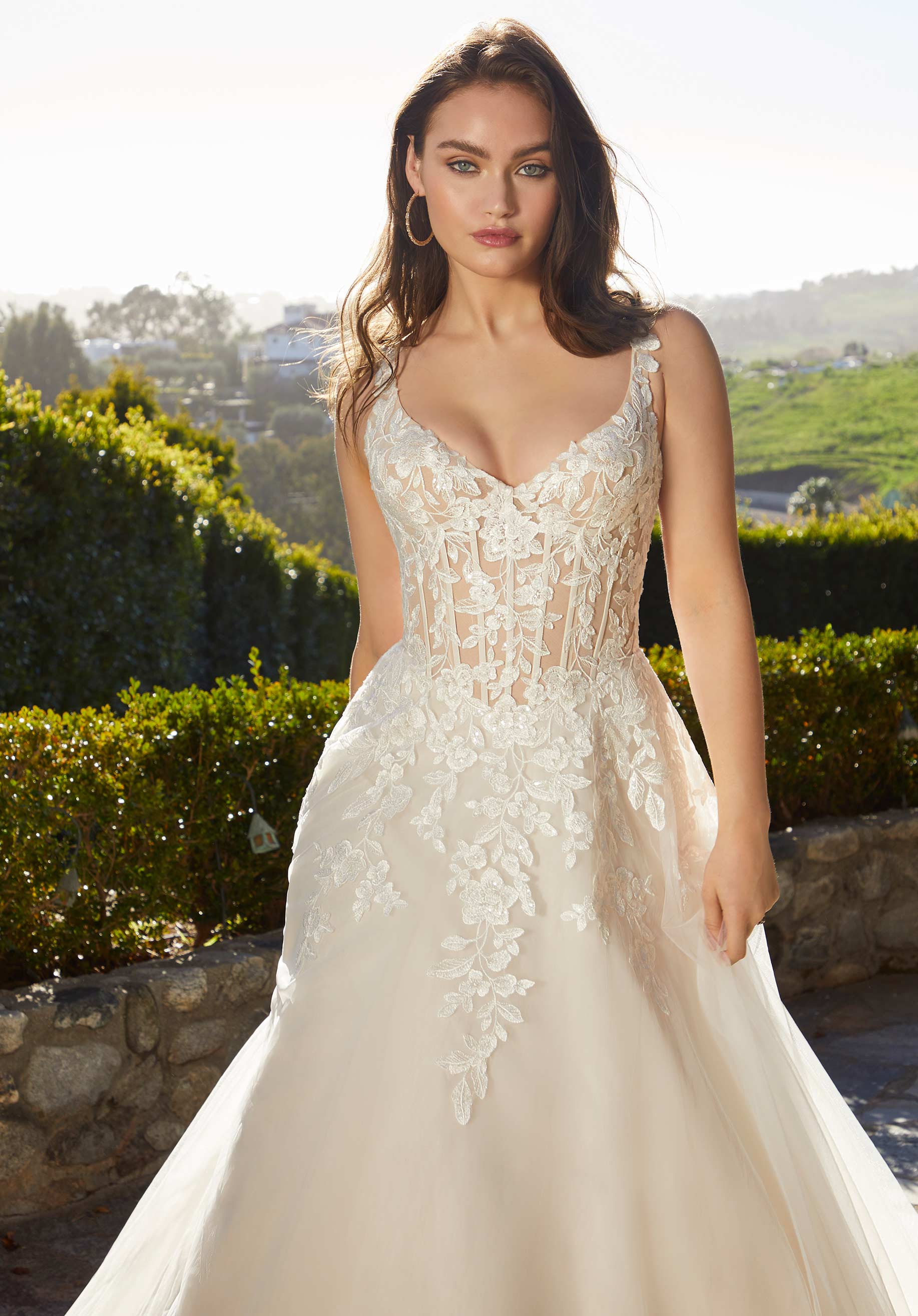 Romana Wedding Dress - Image 2