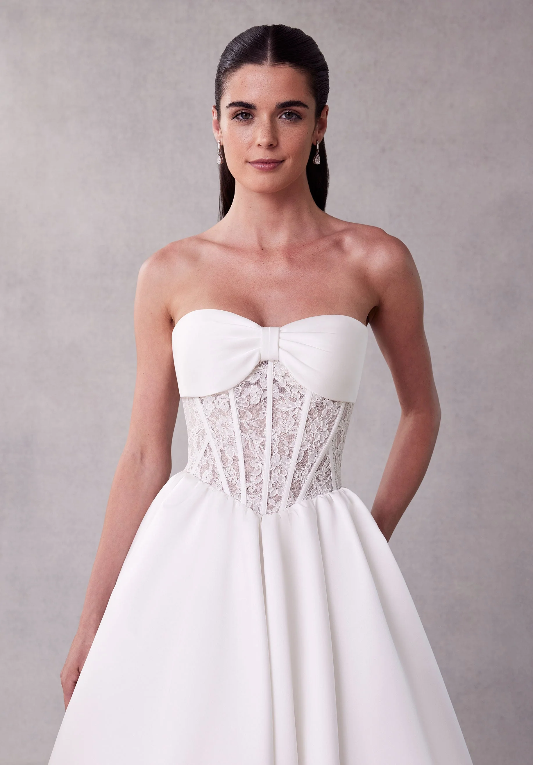 Sabrine Wedding Dress - Image 2