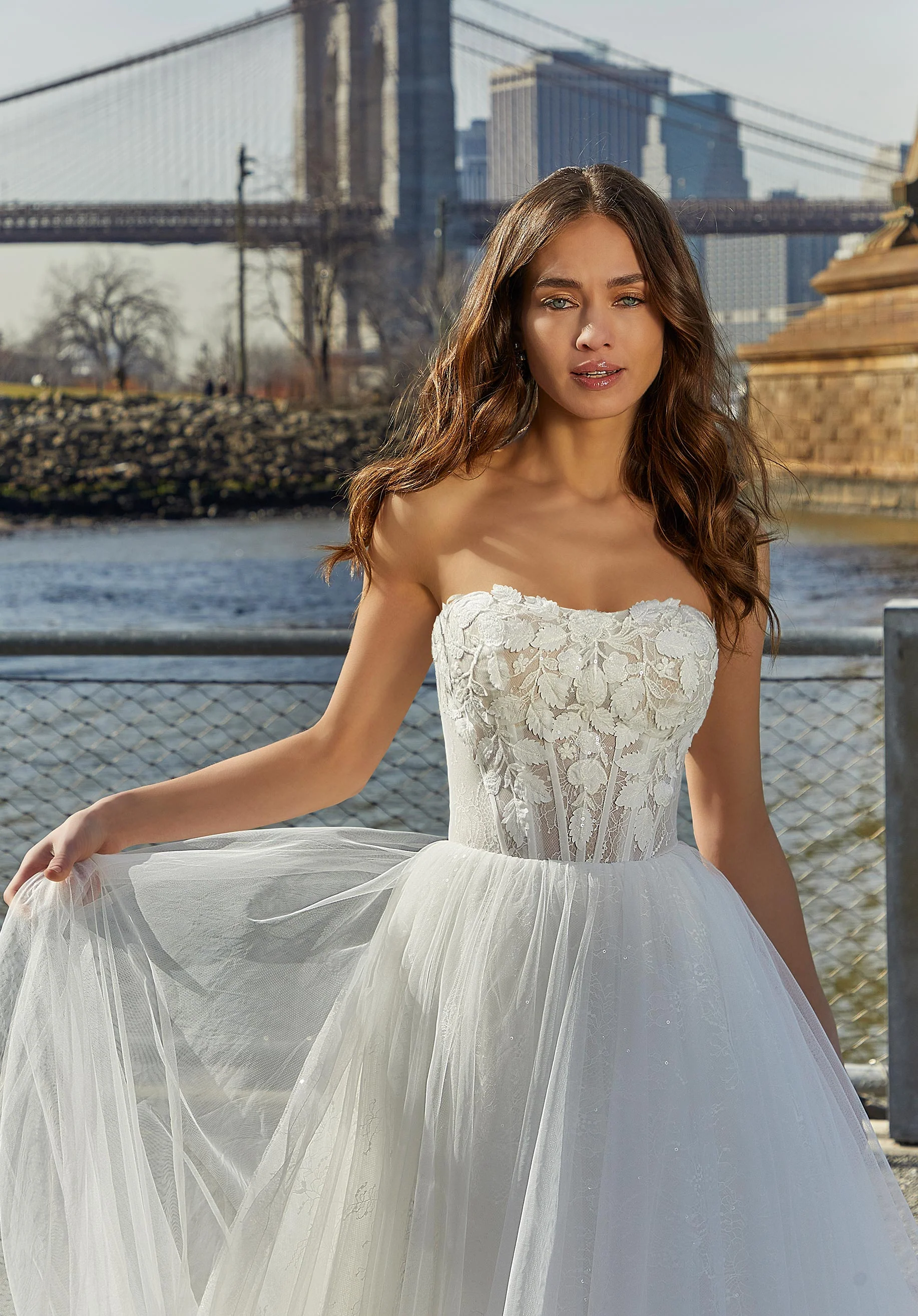 Sahara Wedding Dress - Image 3