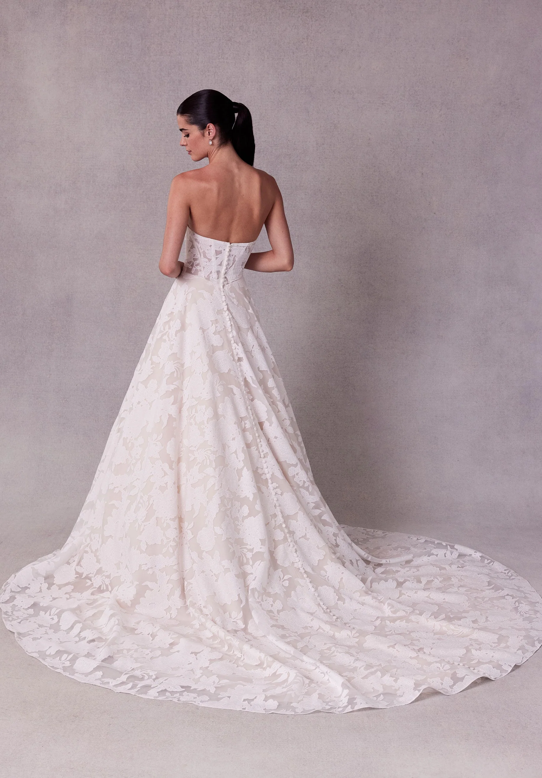 Saige Wedding Dress - Image 9