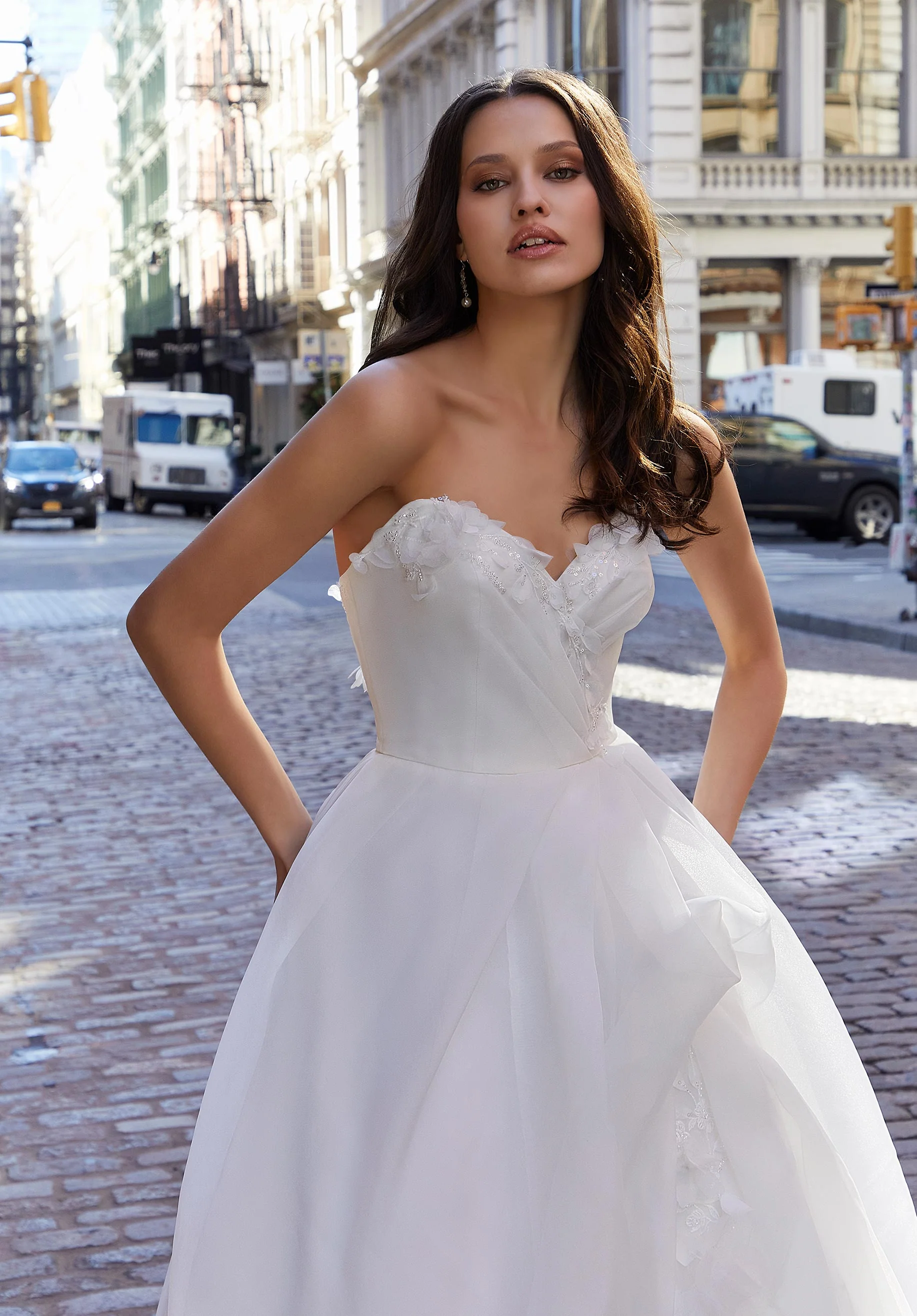 Sasha Wedding Dress - Image 3